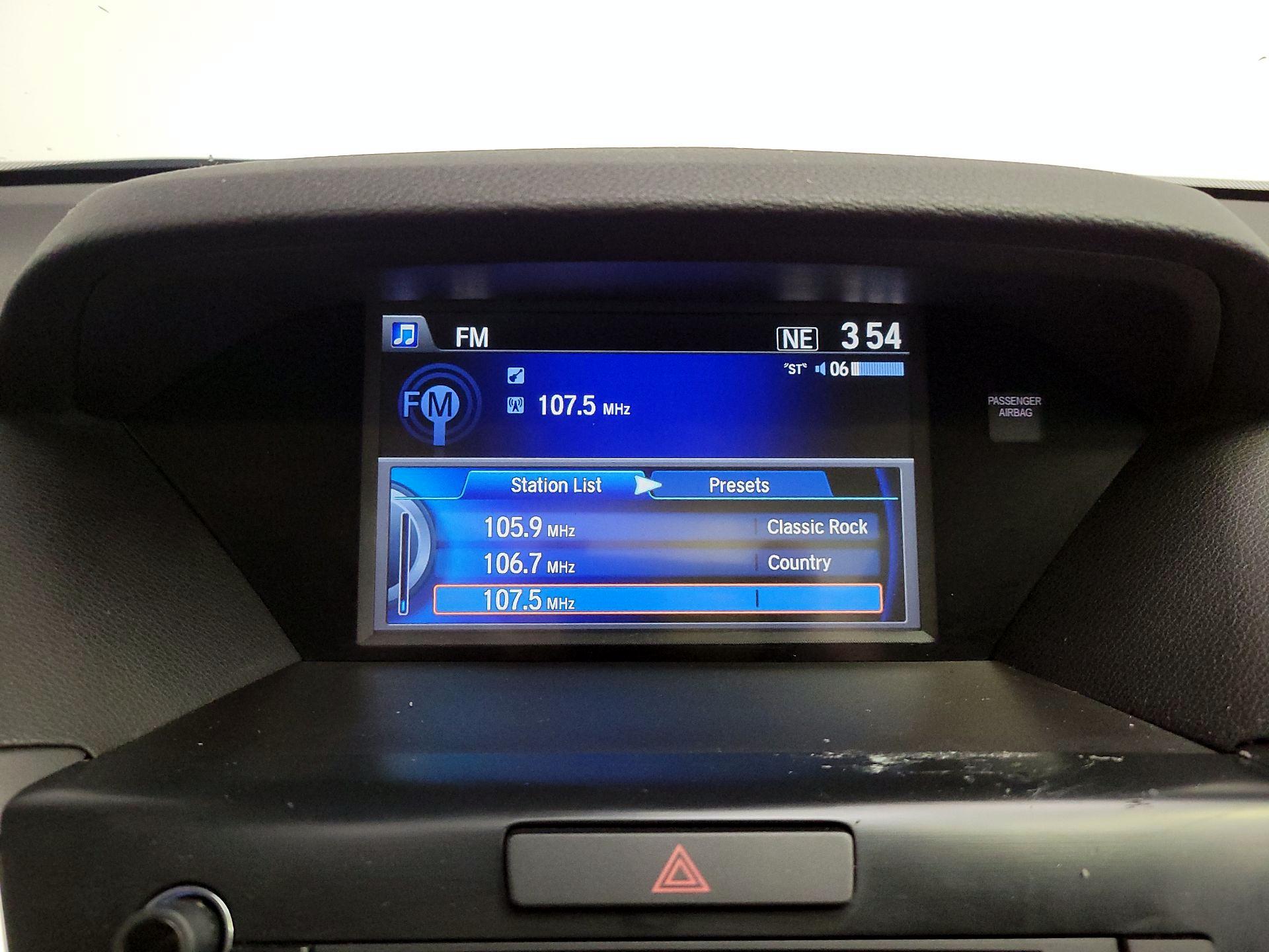 Thumbnail: 2016 Acura MDX - 16