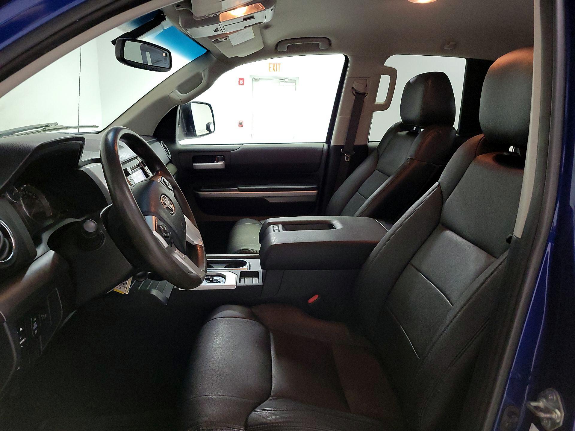 Thumbnail: 2014 Toyota Tundra - 11