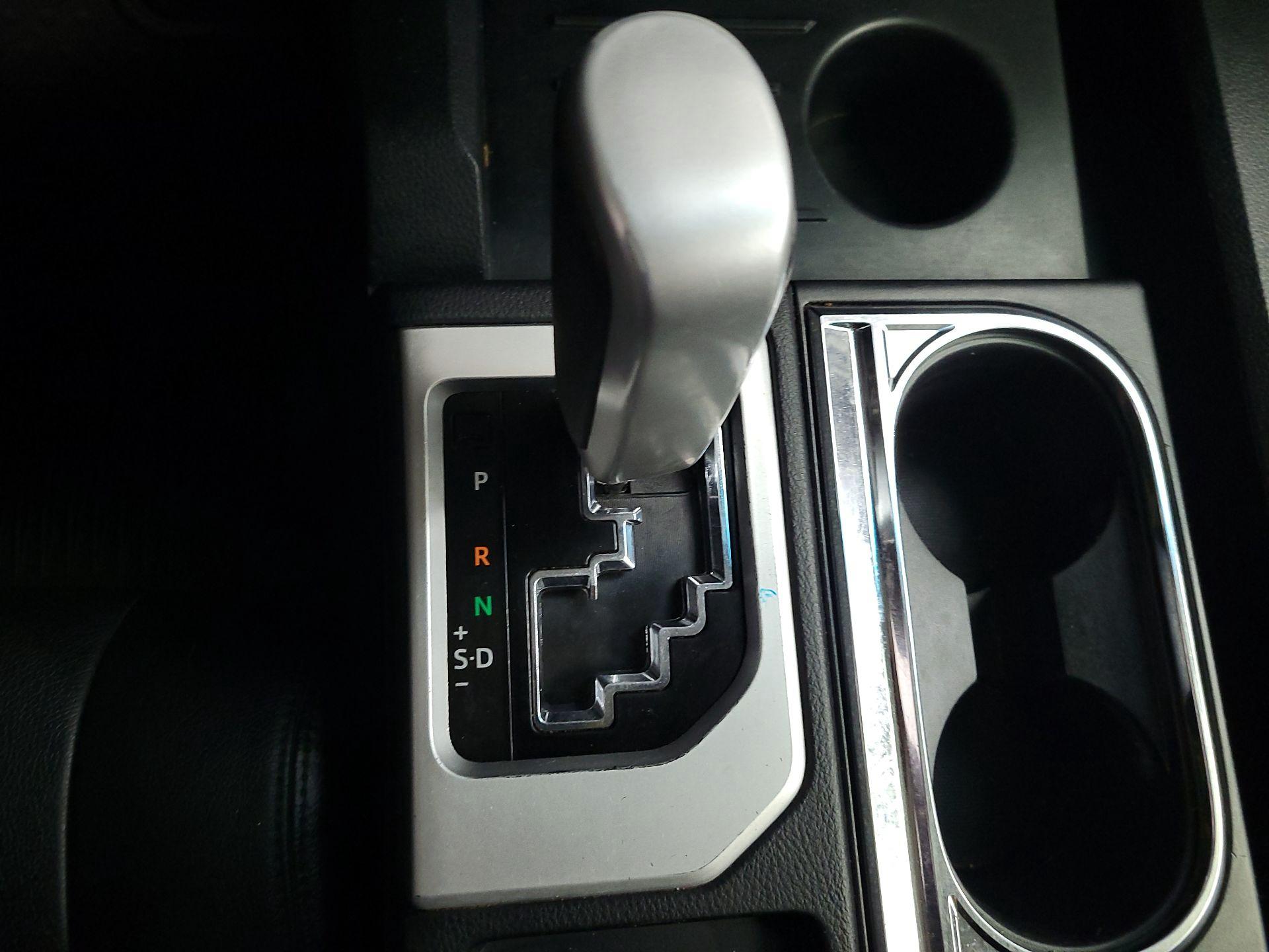 Thumbnail: 2014 Toyota Tundra - 17