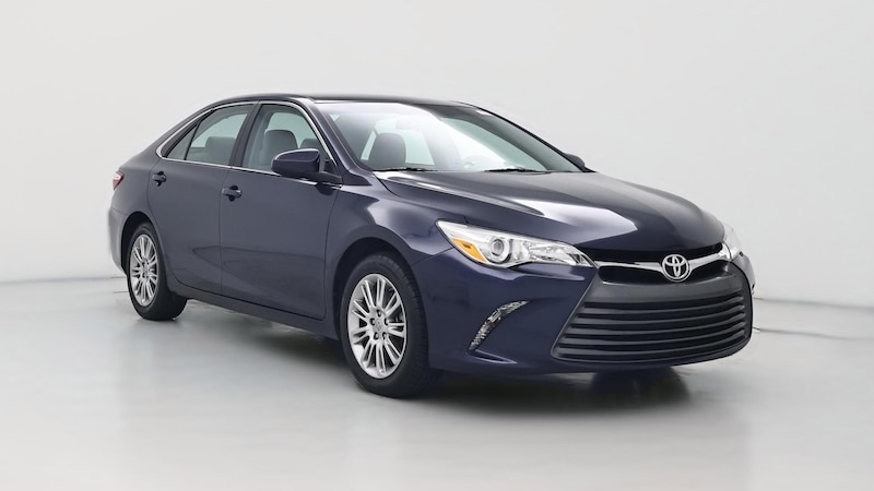 2015 Toyota Camry LE Hero Image