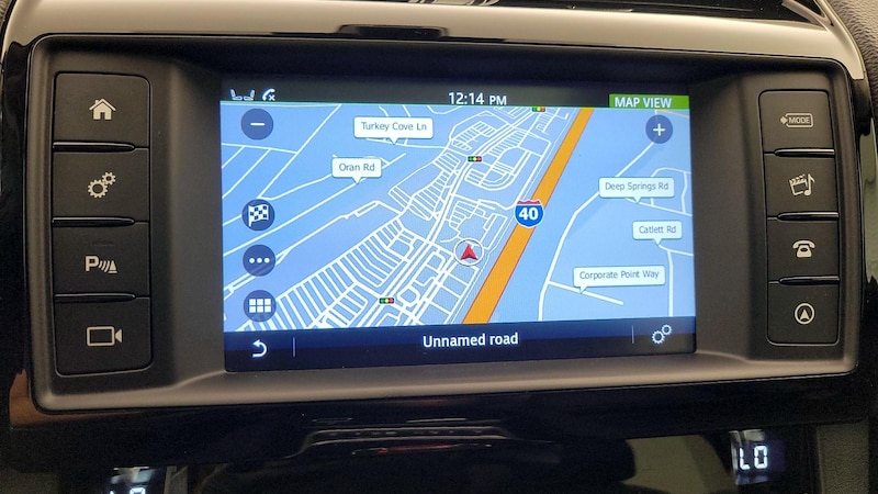 2018 Jaguar F-Pace Premium 14
