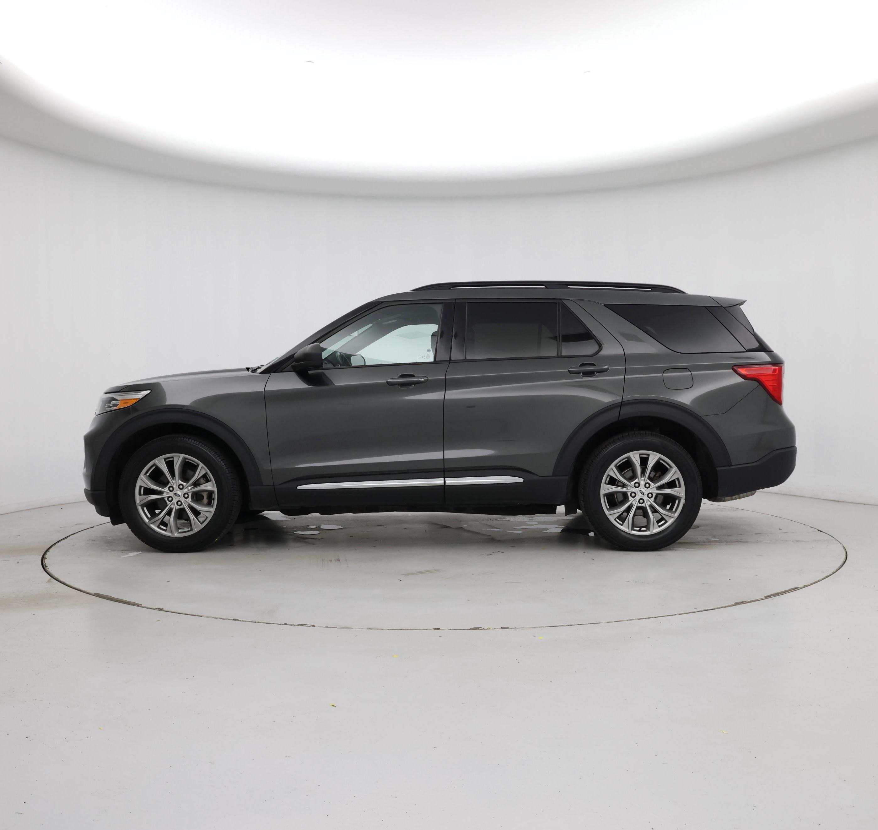 Thumbnail: 2020 Ford Explorer - 3