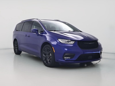 2021 Chrysler Pacifica Limited -
                  Farragut, TN