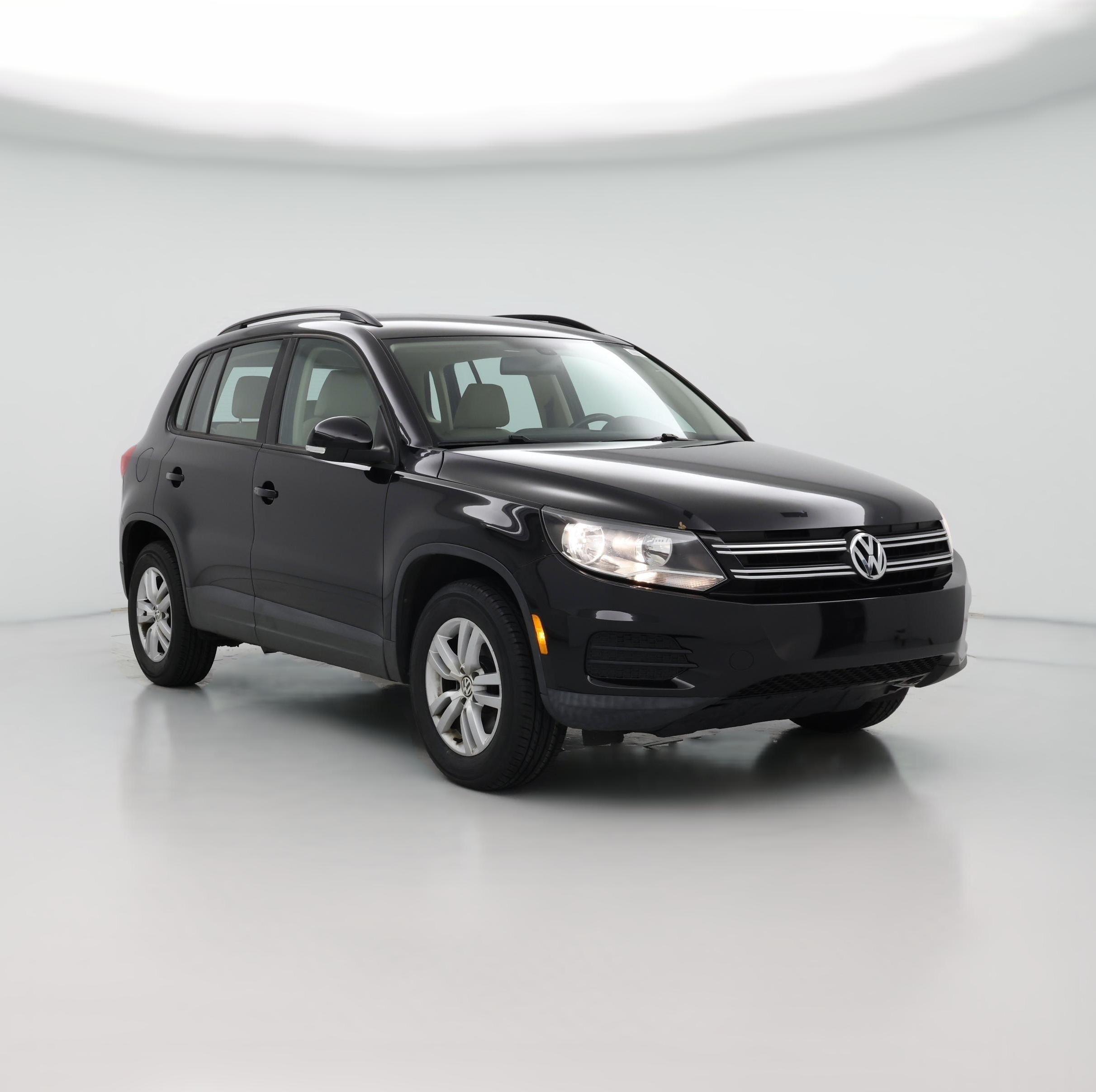 Thumbnail: 2016 Volkswagen Tiguan - 1