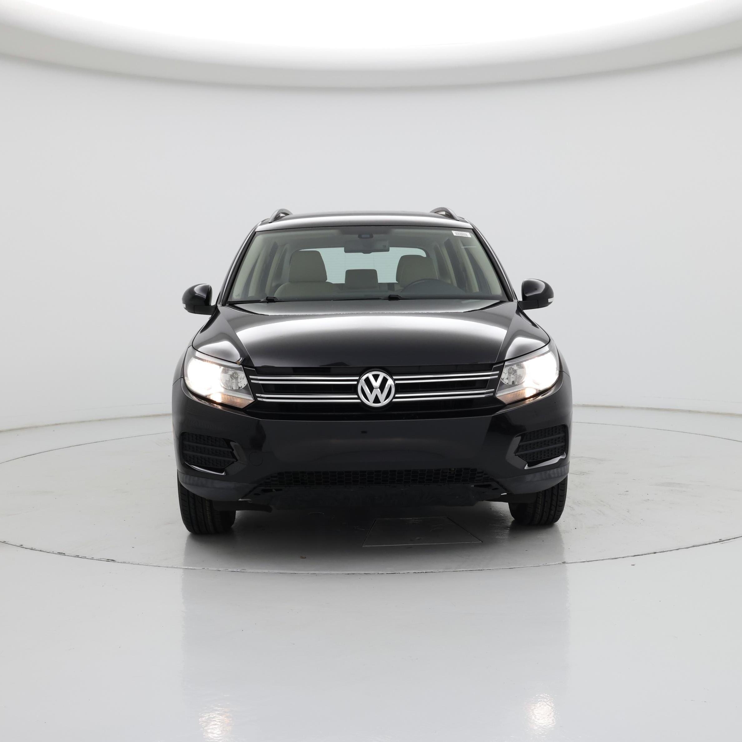 Thumbnail: 2016 Volkswagen Tiguan - 5