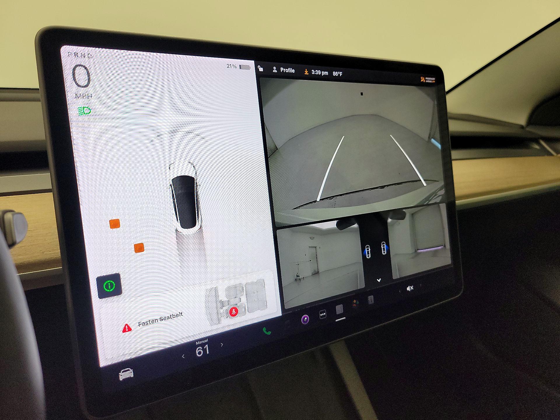 Thumbnail: 2021 Tesla Model 3 - 14