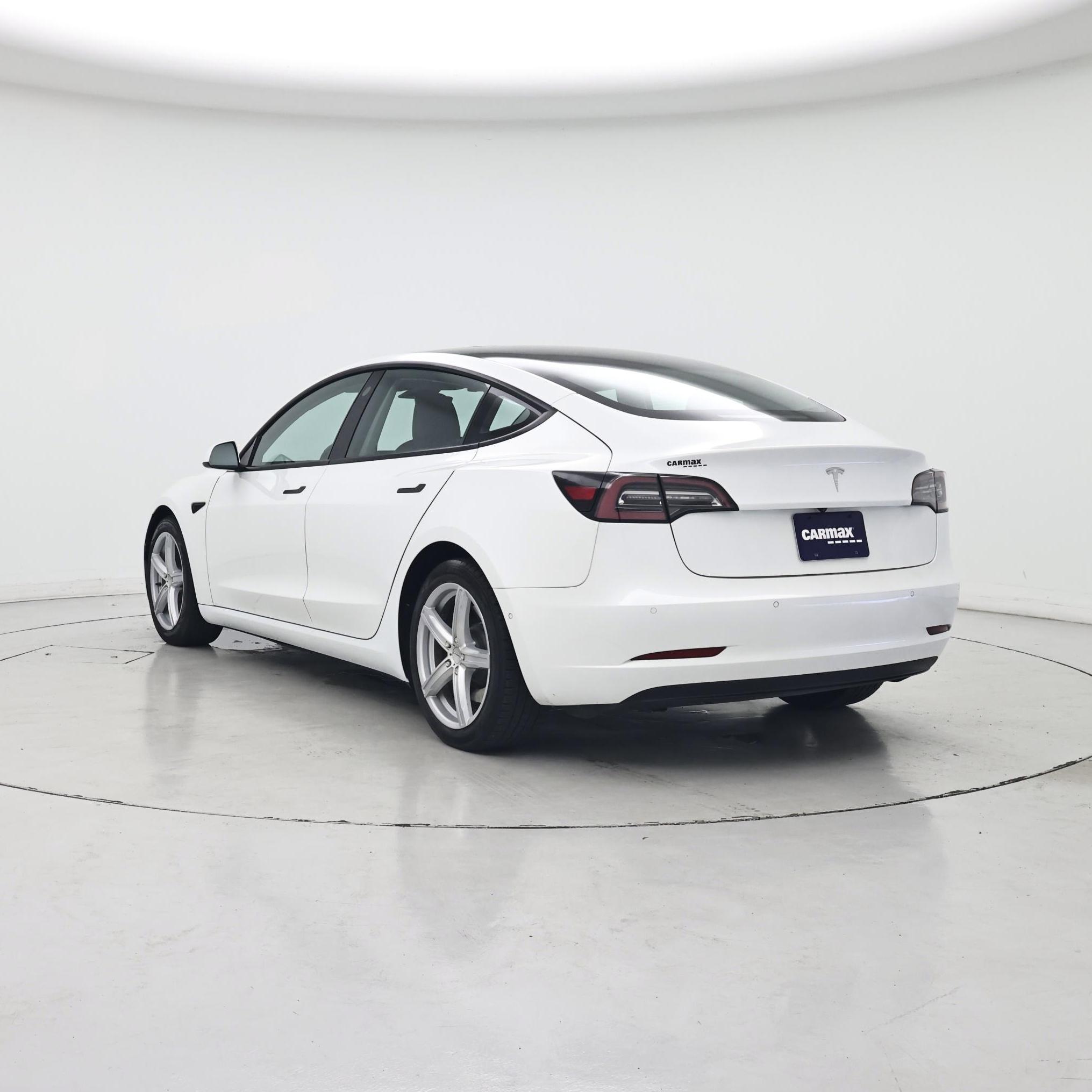 Thumbnail: 2021 Tesla Model 3 - 2