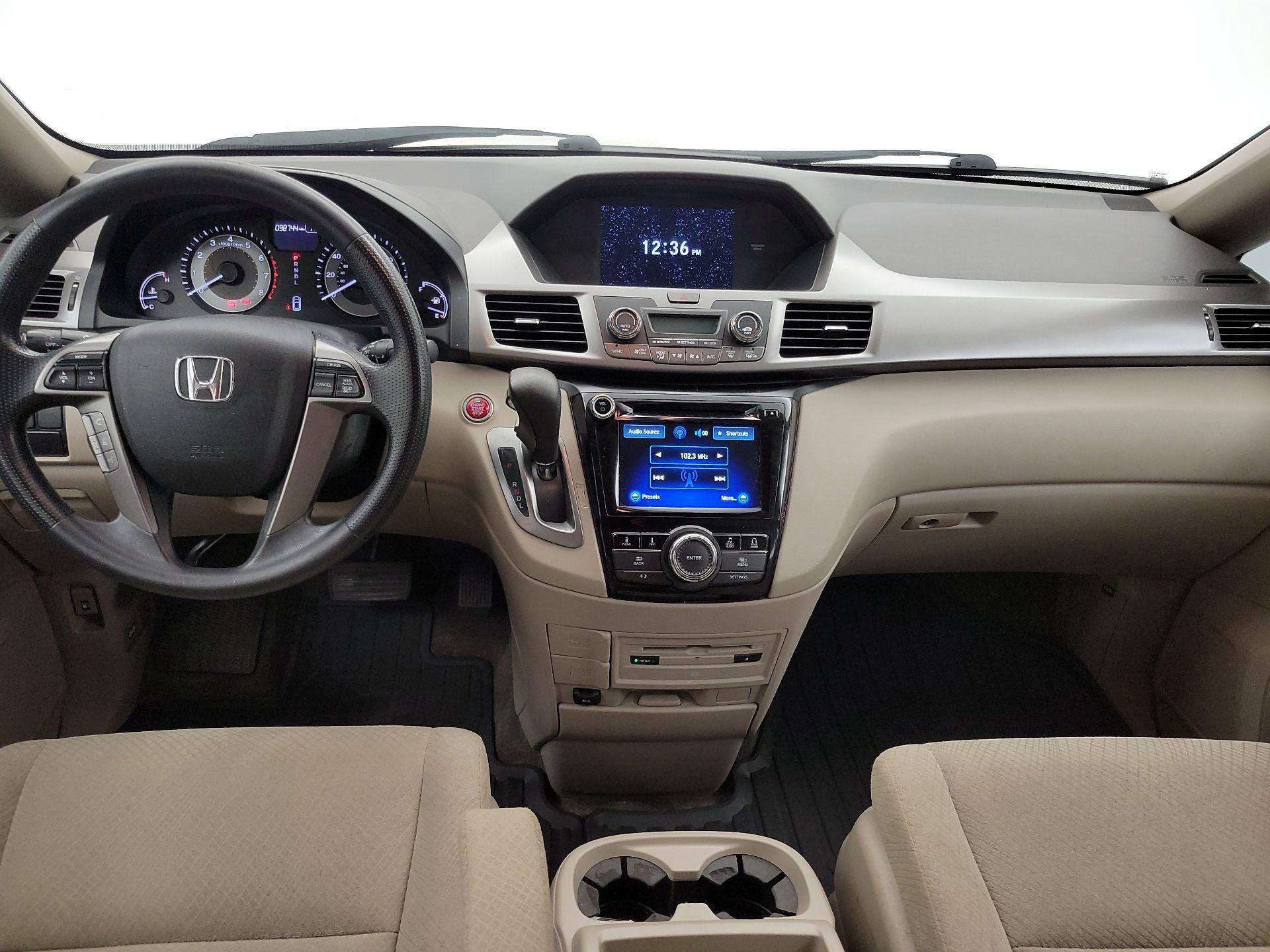 Thumbnail: 2016 Honda Odyssey - 9