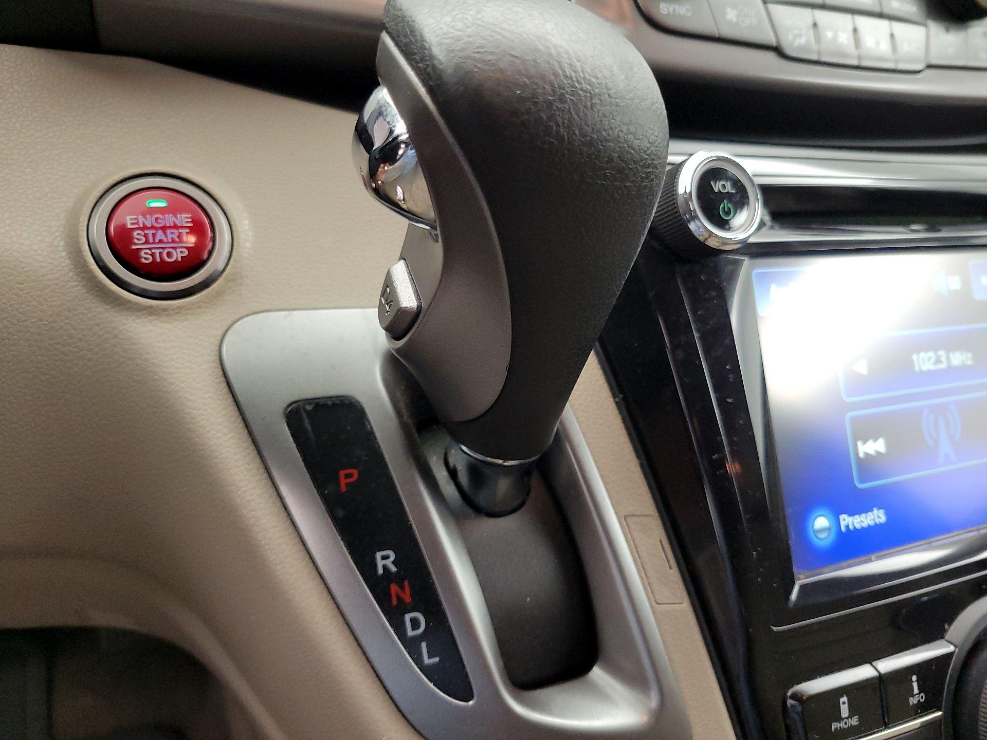 Thumbnail: 2016 Honda Odyssey - 17