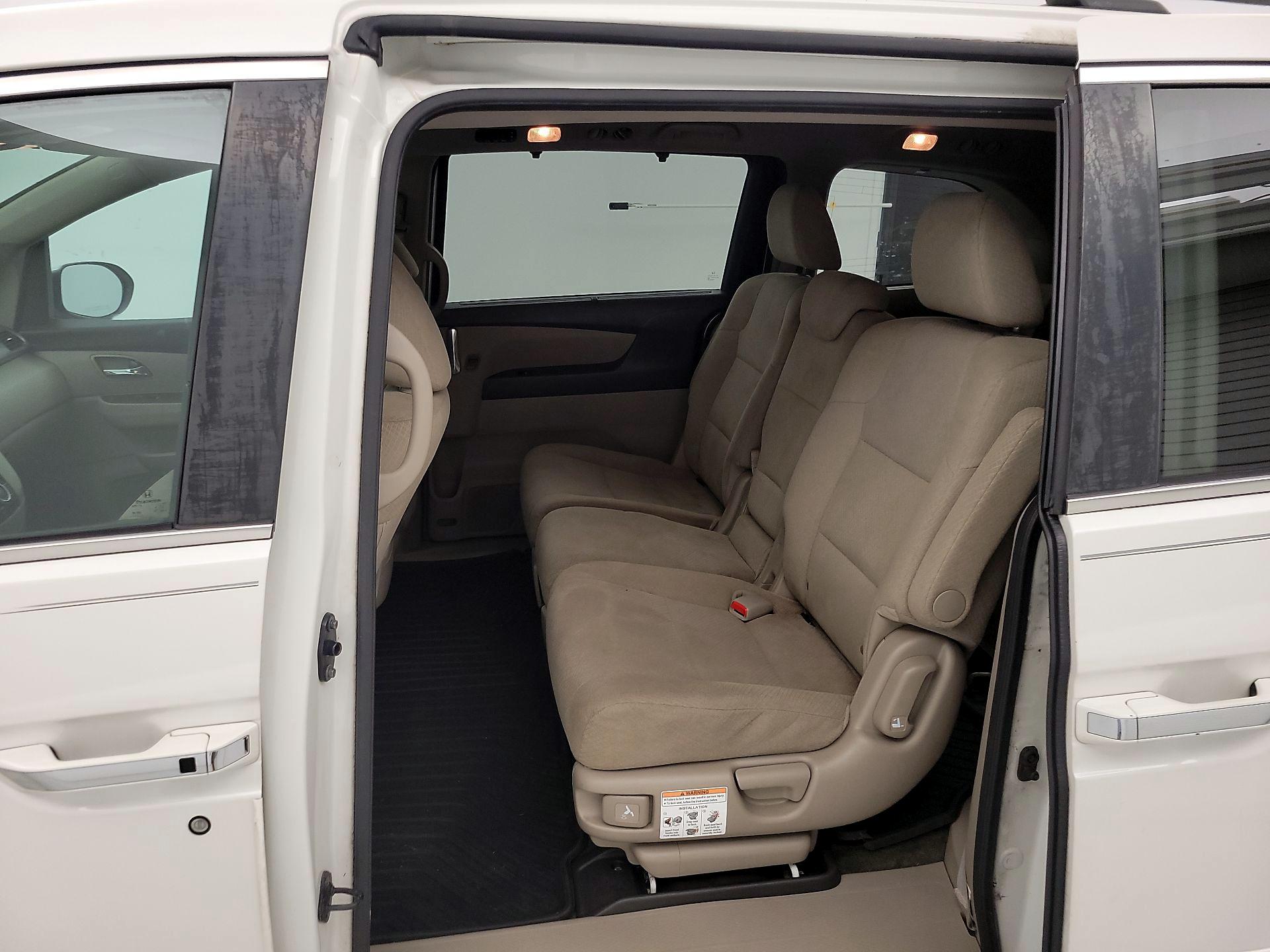 Thumbnail: 2016 Honda Odyssey - 19