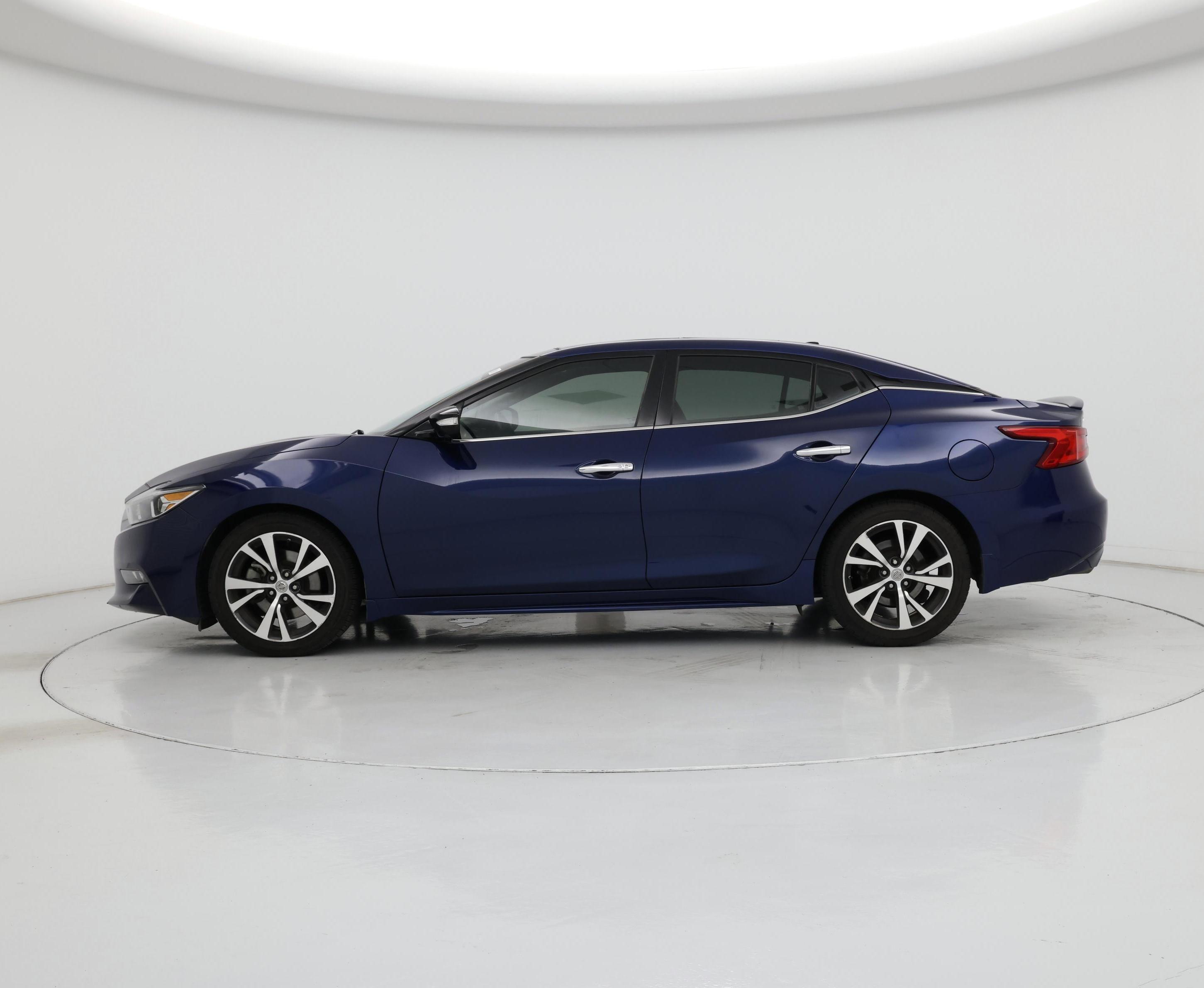 Thumbnail: 2017 Nissan Maxima - 3