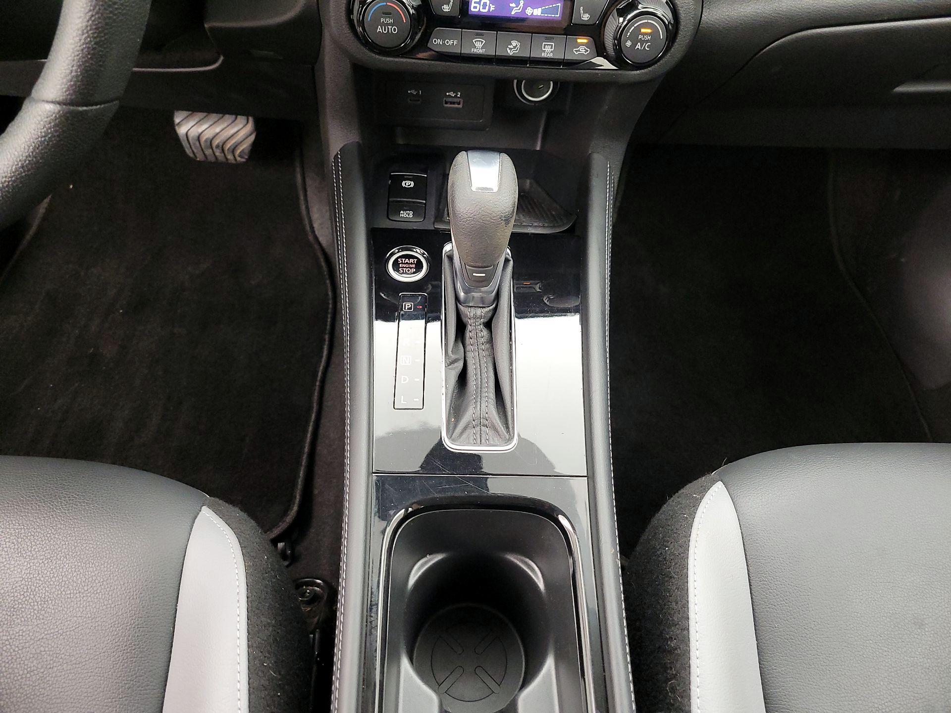 Thumbnail: 2023 Nissan Kicks - 17