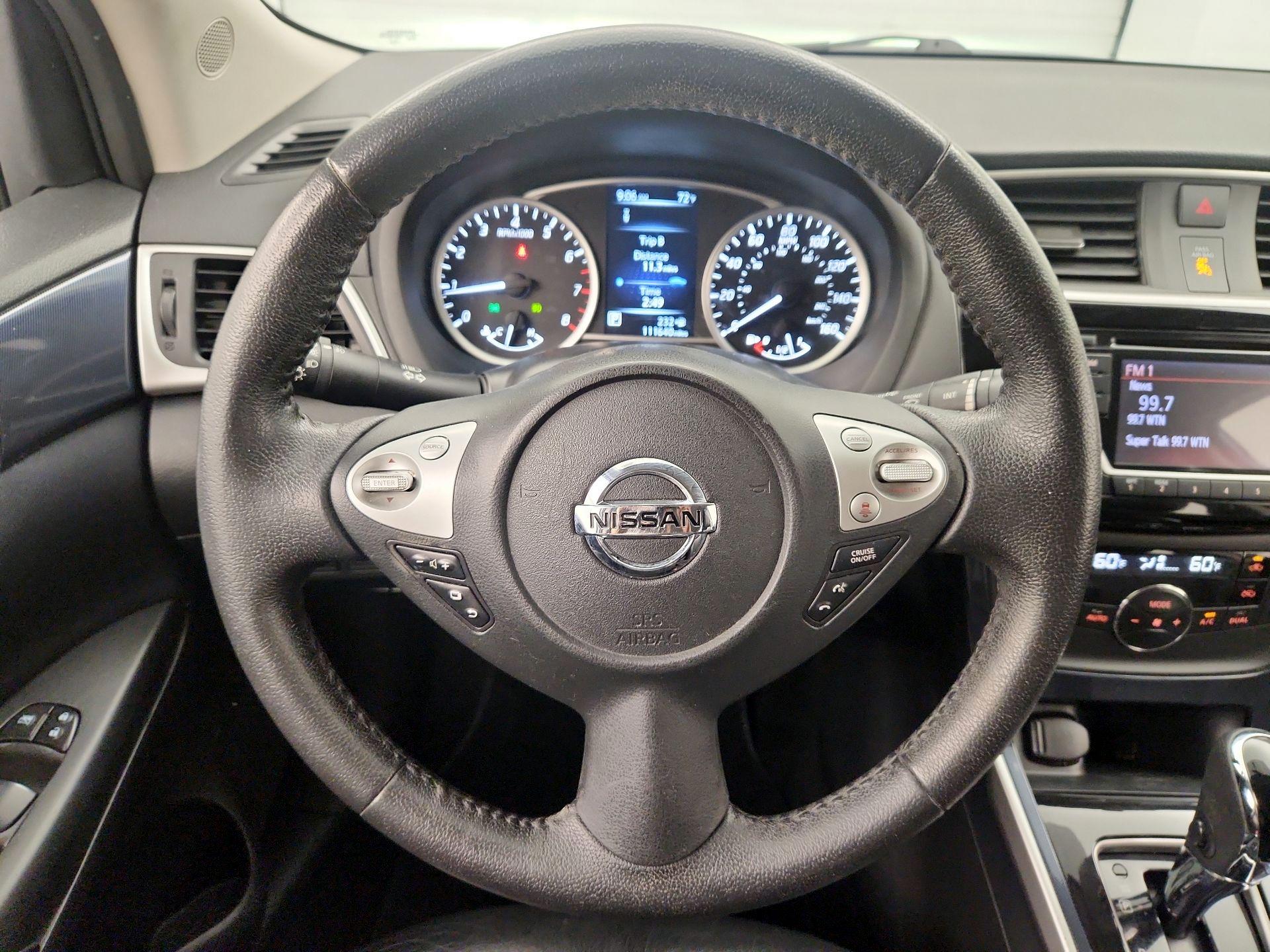 Thumbnail: 2018 Nissan Sentra - 10