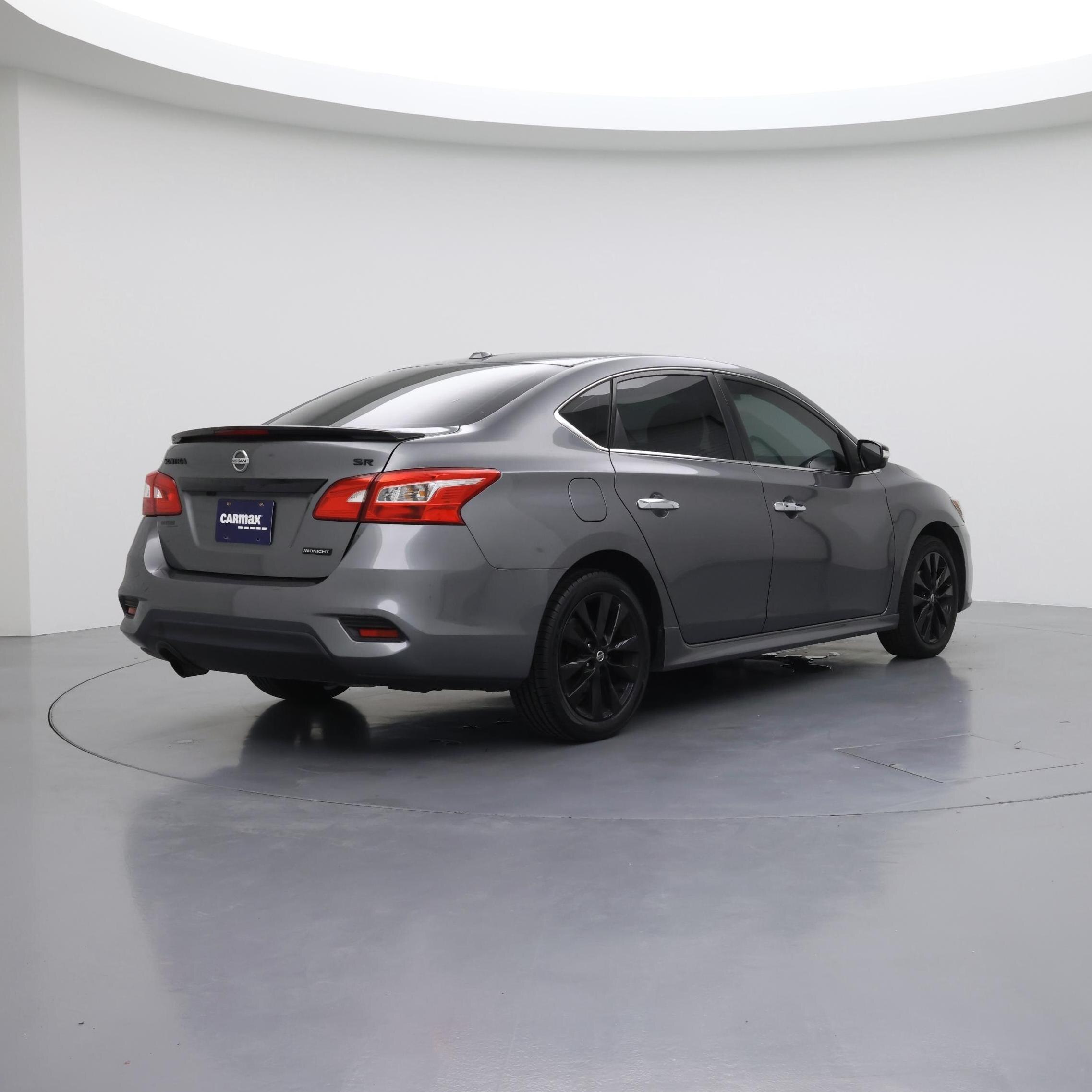 Thumbnail: 2018 Nissan Sentra - 8