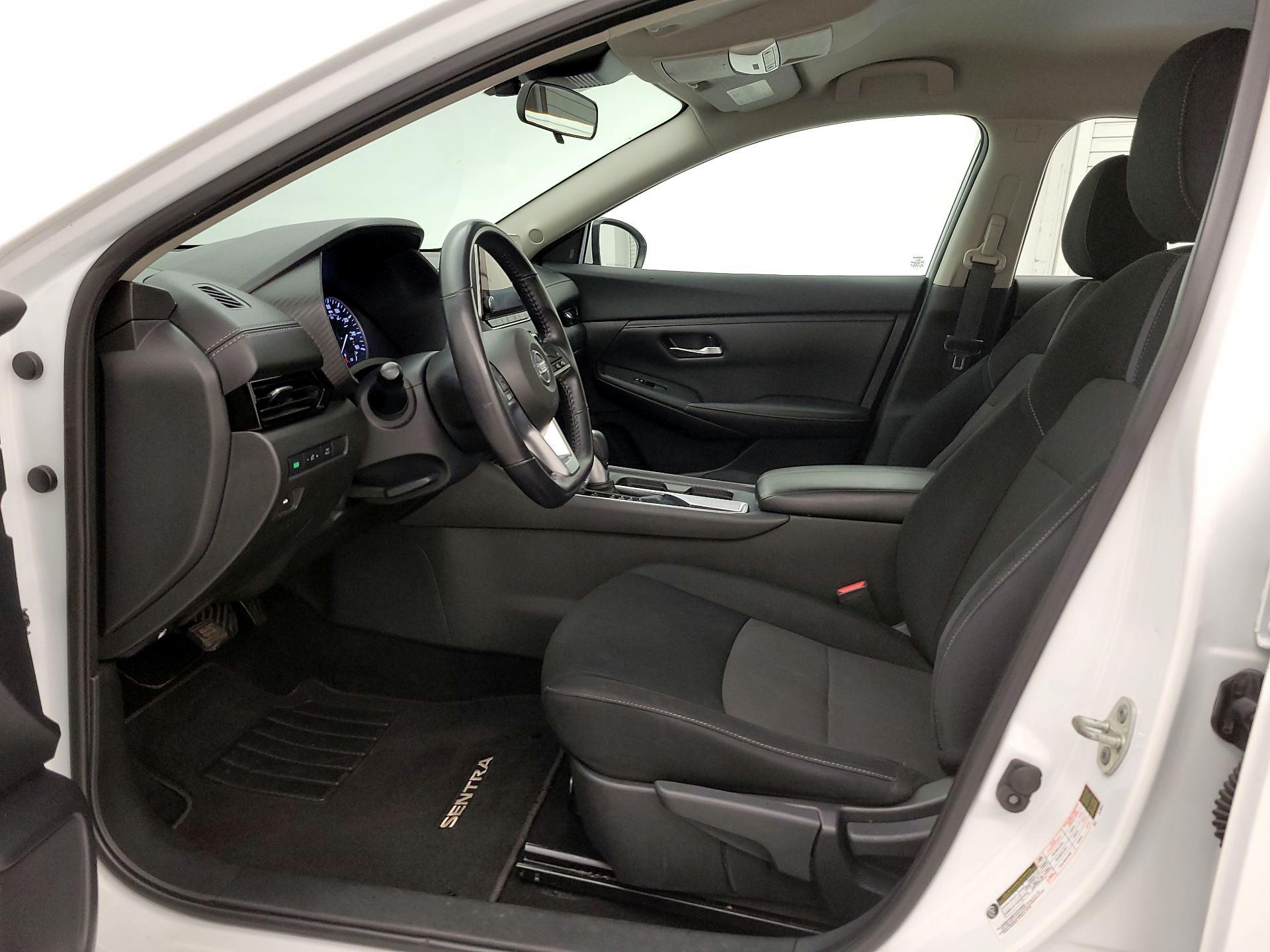 Thumbnail: 2021 Nissan Sentra - 11