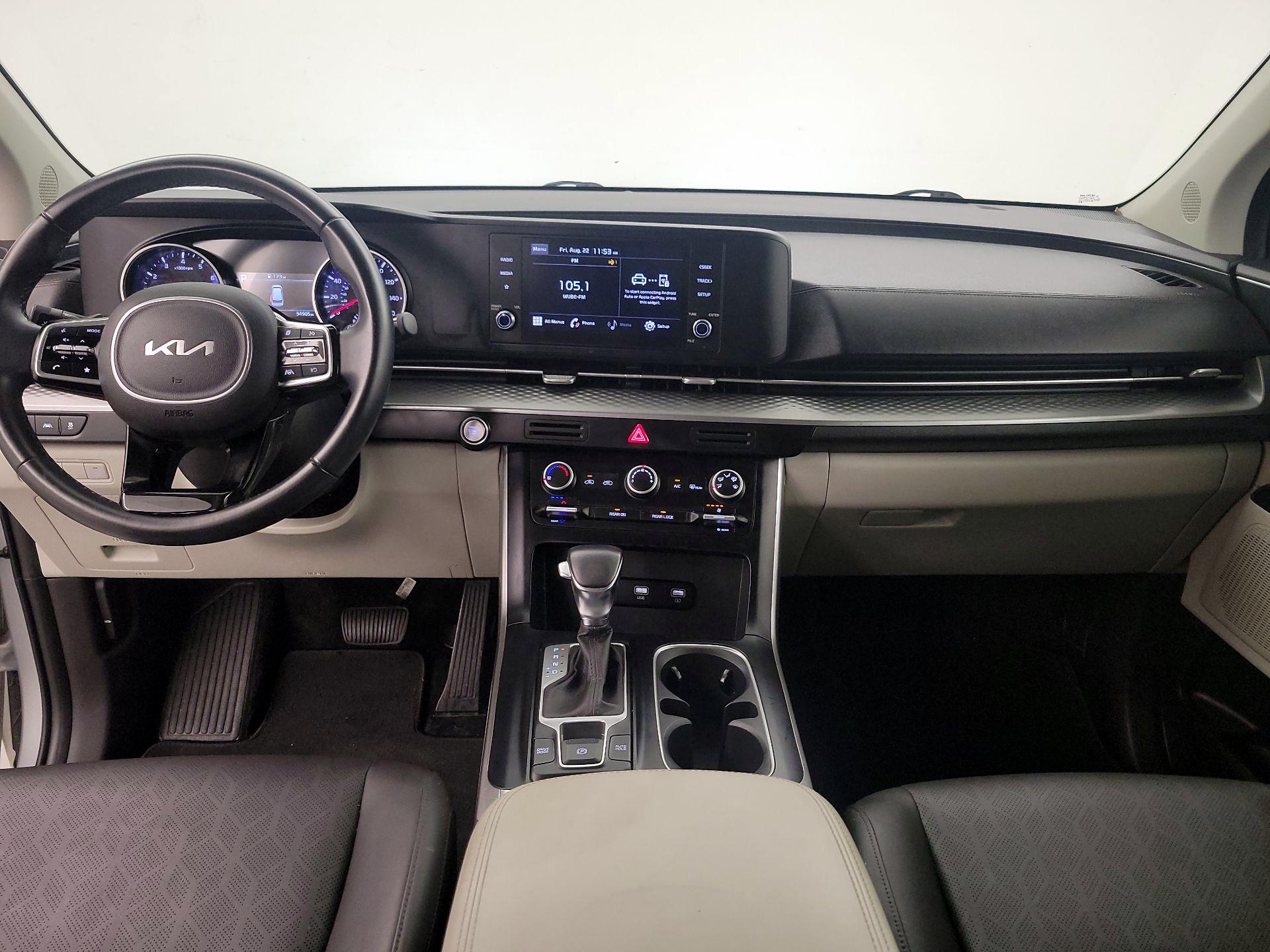 Thumbnail: 2022 Kia Carnival - 9