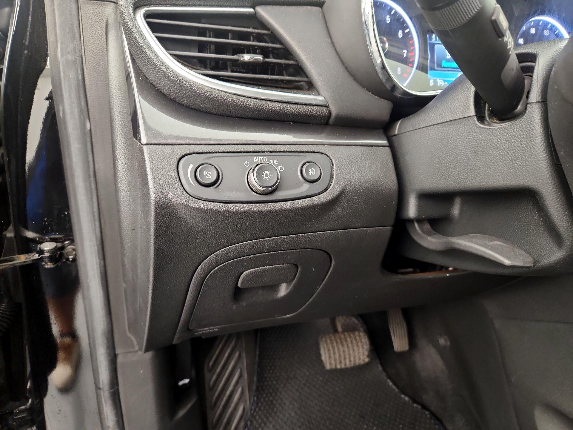 Thumbnail: 2017 Buick Encore - 13