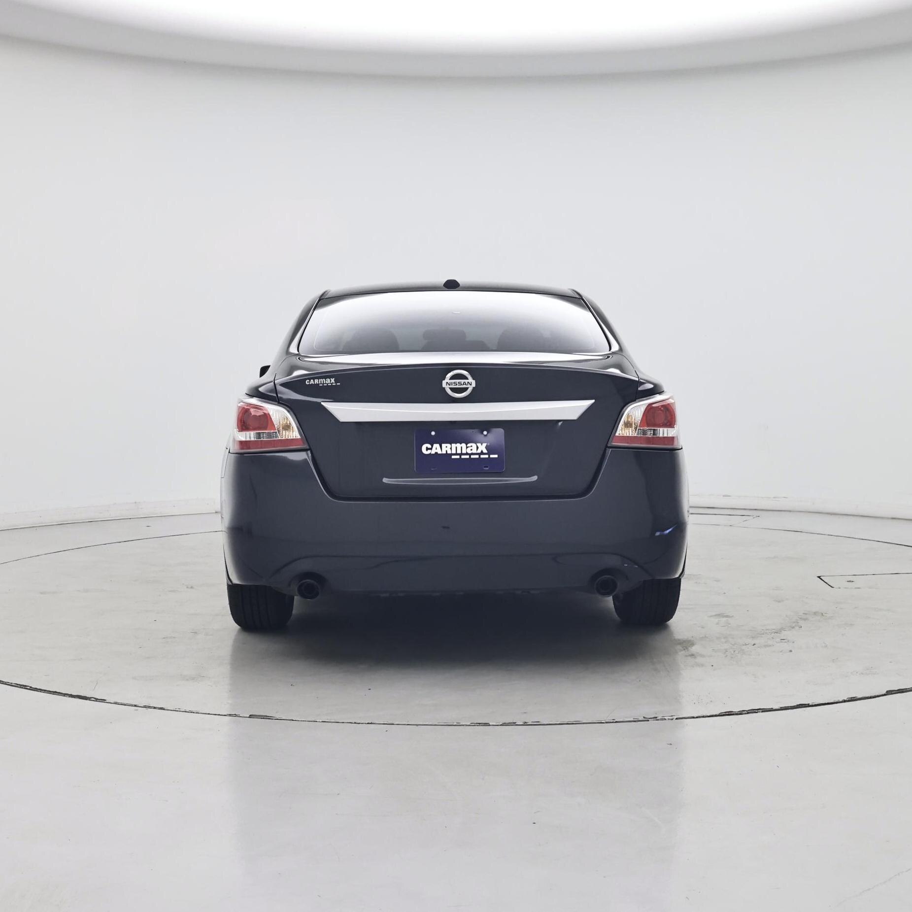 Thumbnail: 2015 Nissan Altima - 6