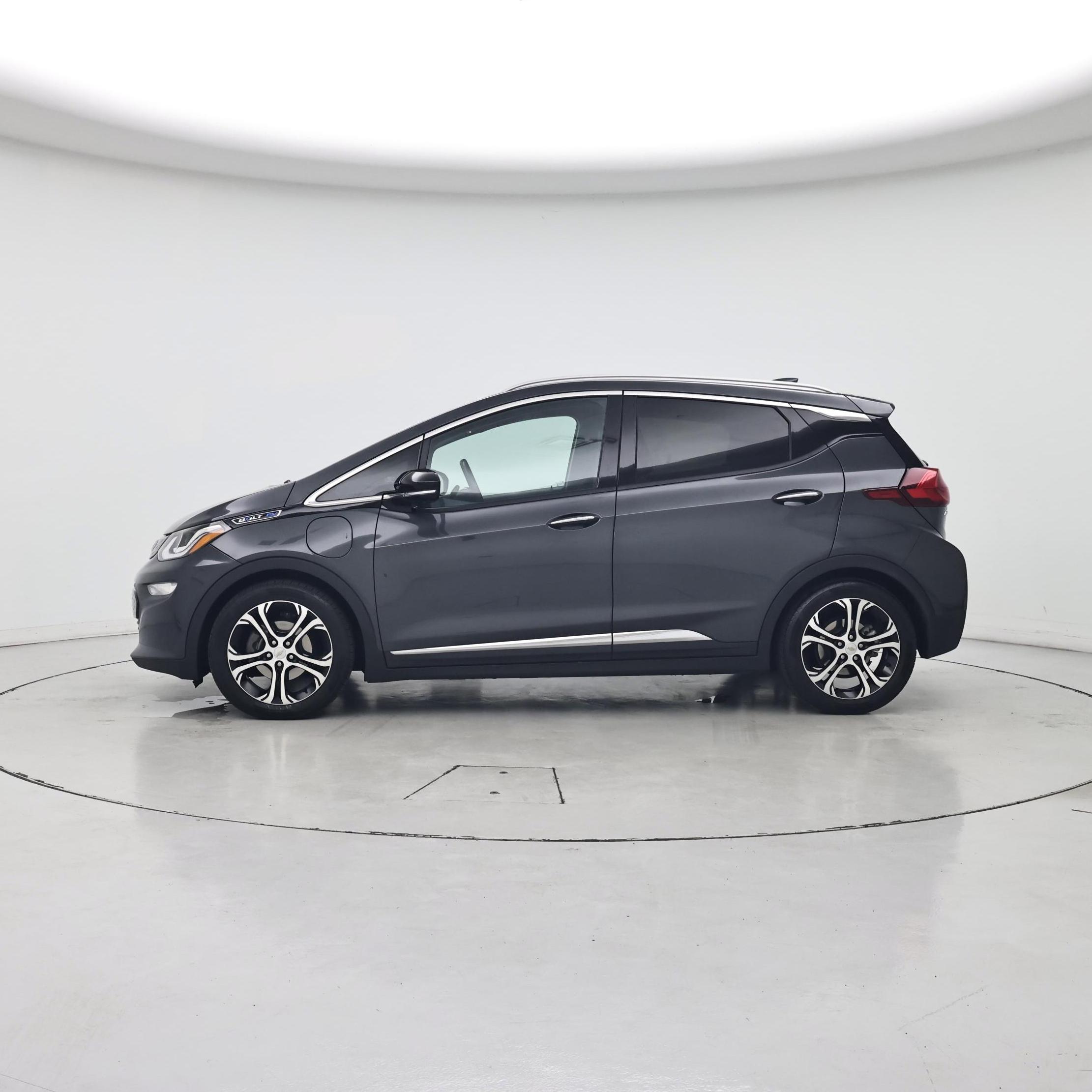 Thumbnail: 2020 Chevrolet Bolt EV - 3