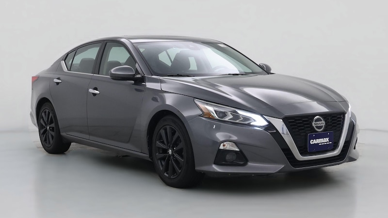 2020 Nissan Altima SL Hero Image