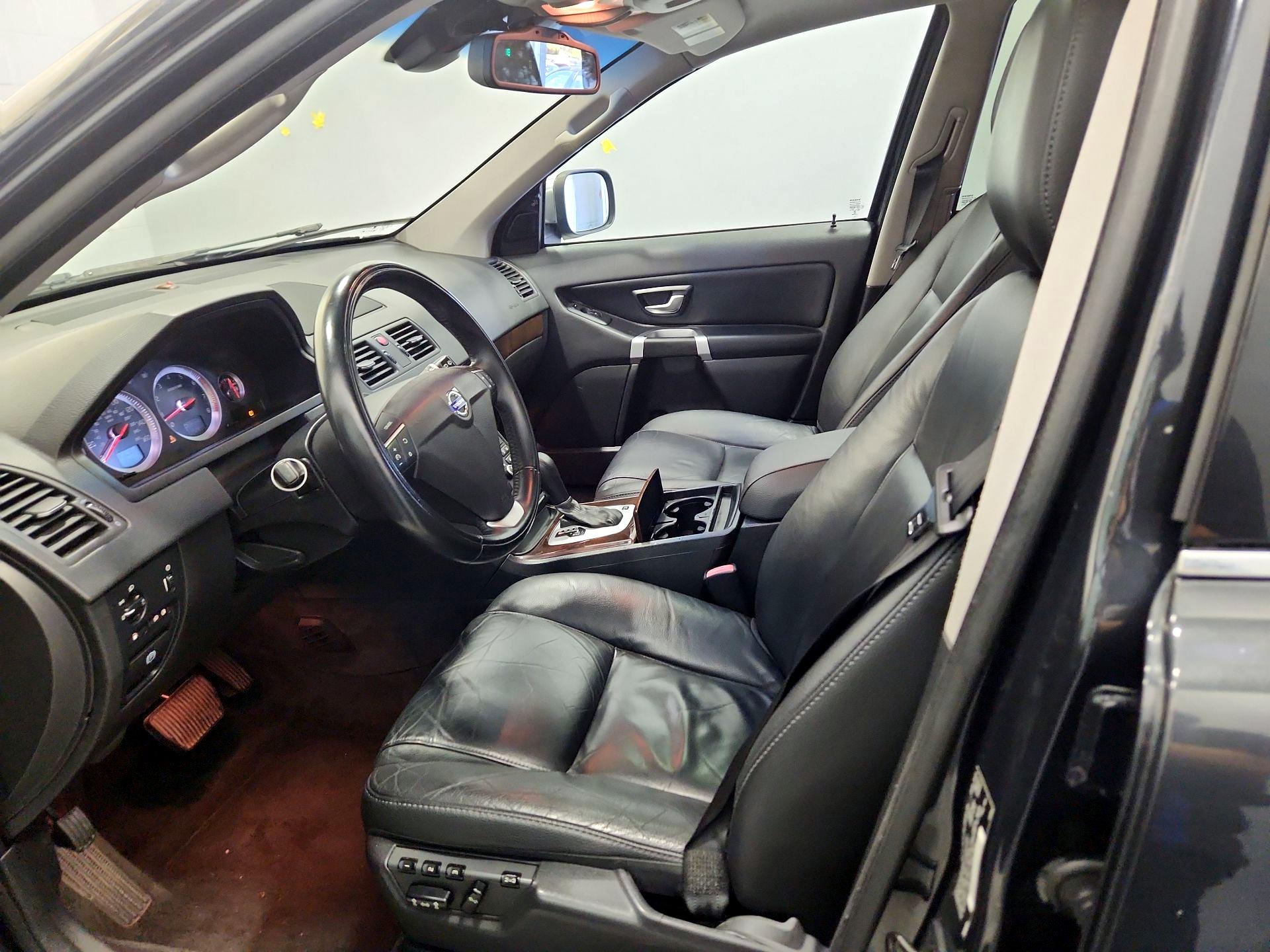 Thumbnail: 2014 Volvo XC90 - 11