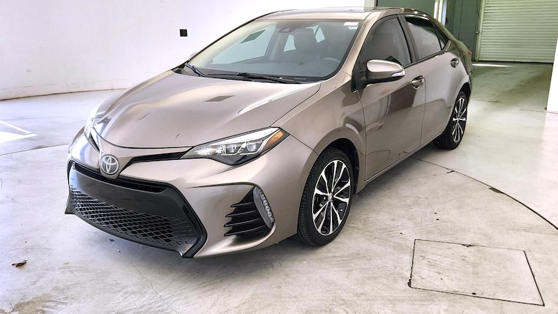 2018 Toyota Corolla XSE Hero Image