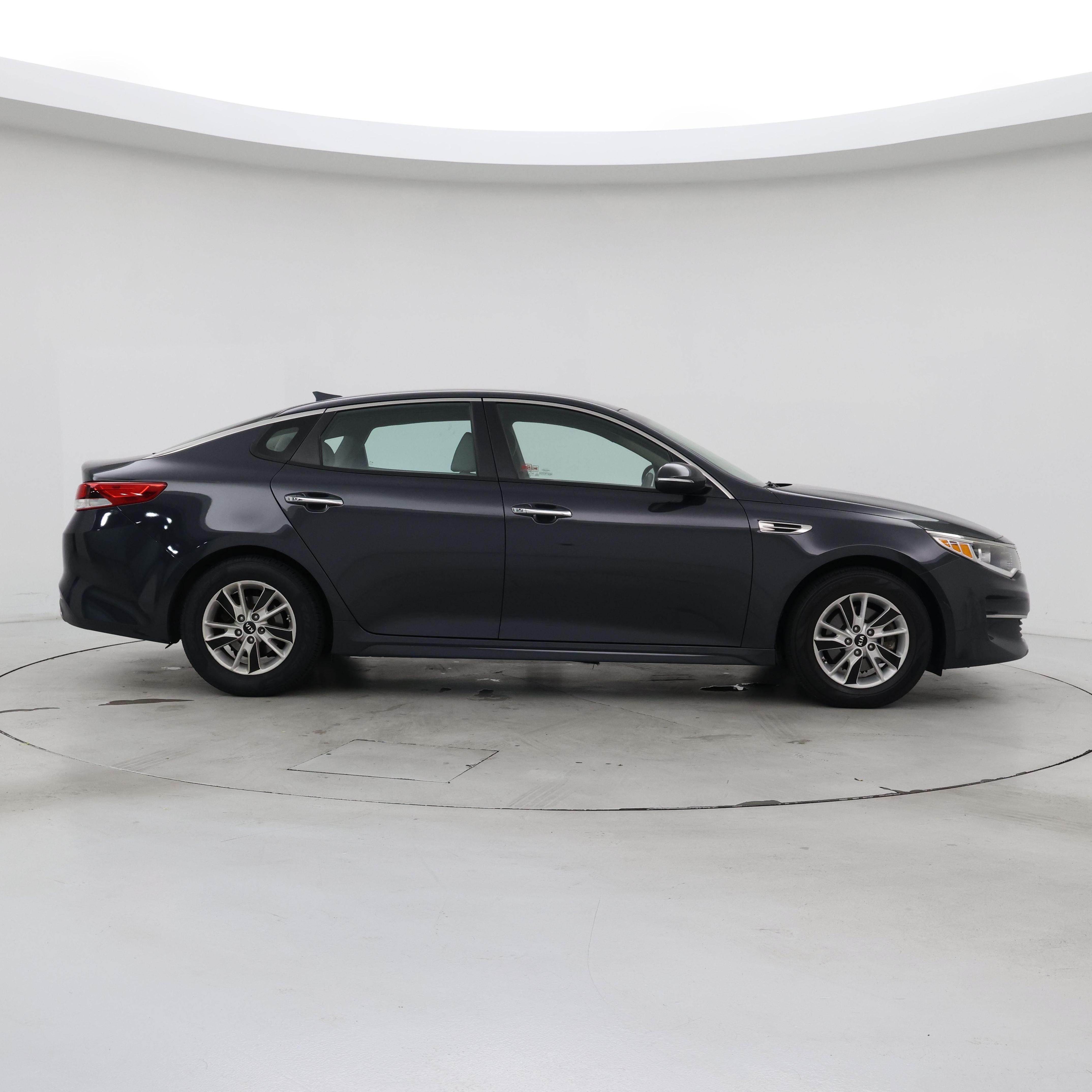 Thumbnail: 2016 Kia Optima - 7