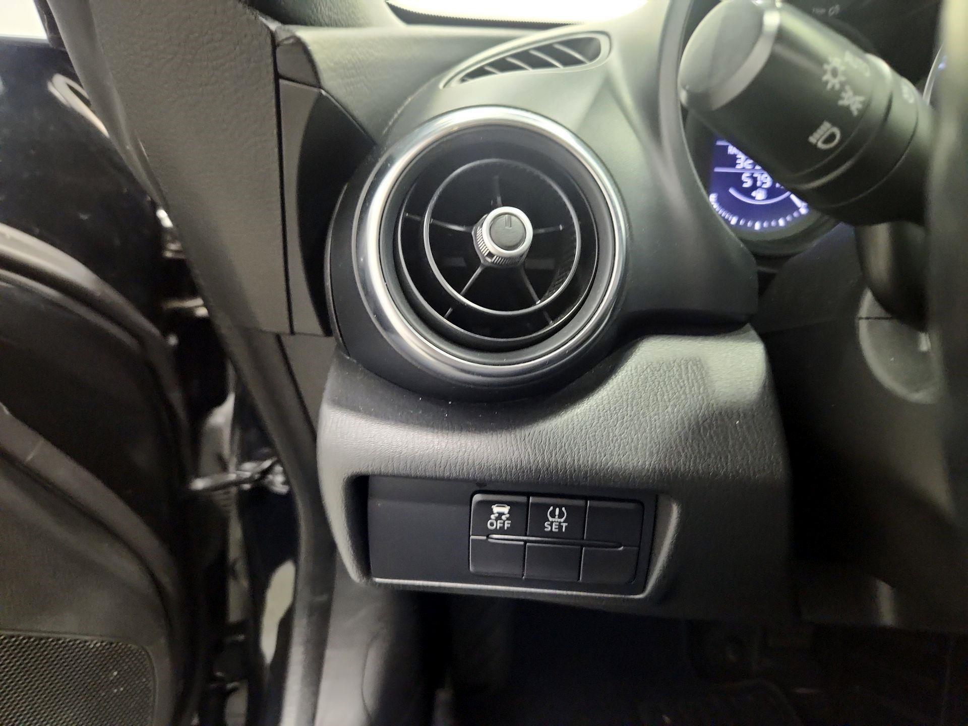 Thumbnail: 2019 Fiat 124 Spider - 13