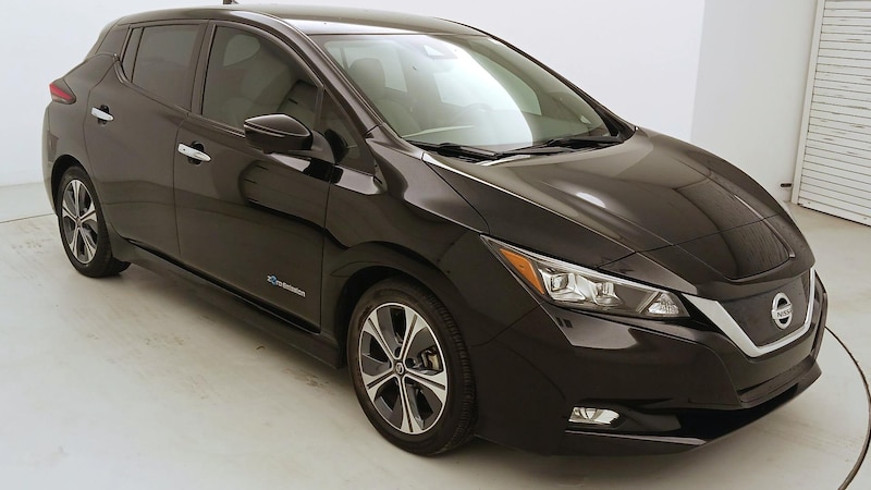 2018 Nissan Leaf SV Hero Image