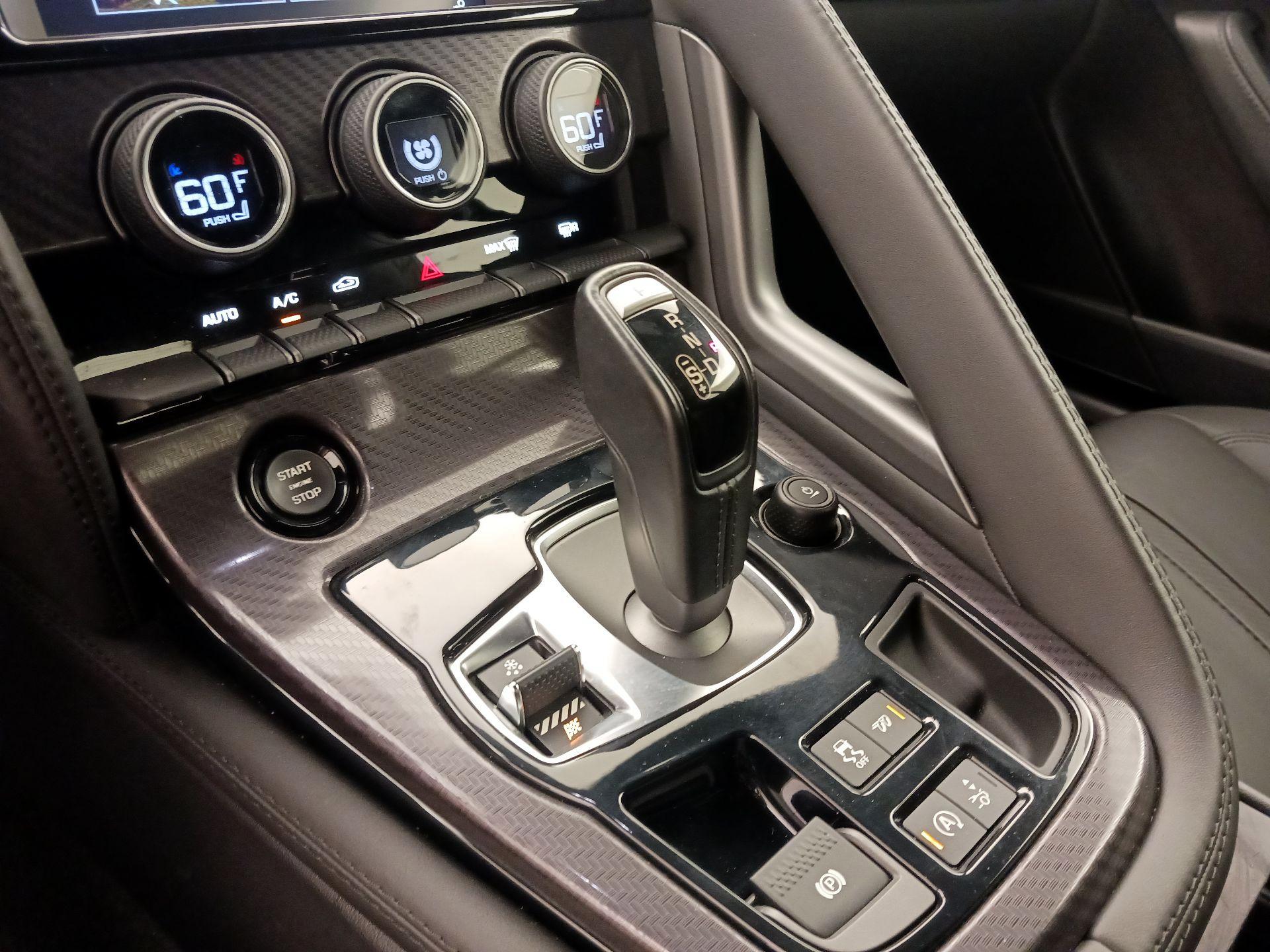 Thumbnail: 2016 Jaguar F-Type - 18