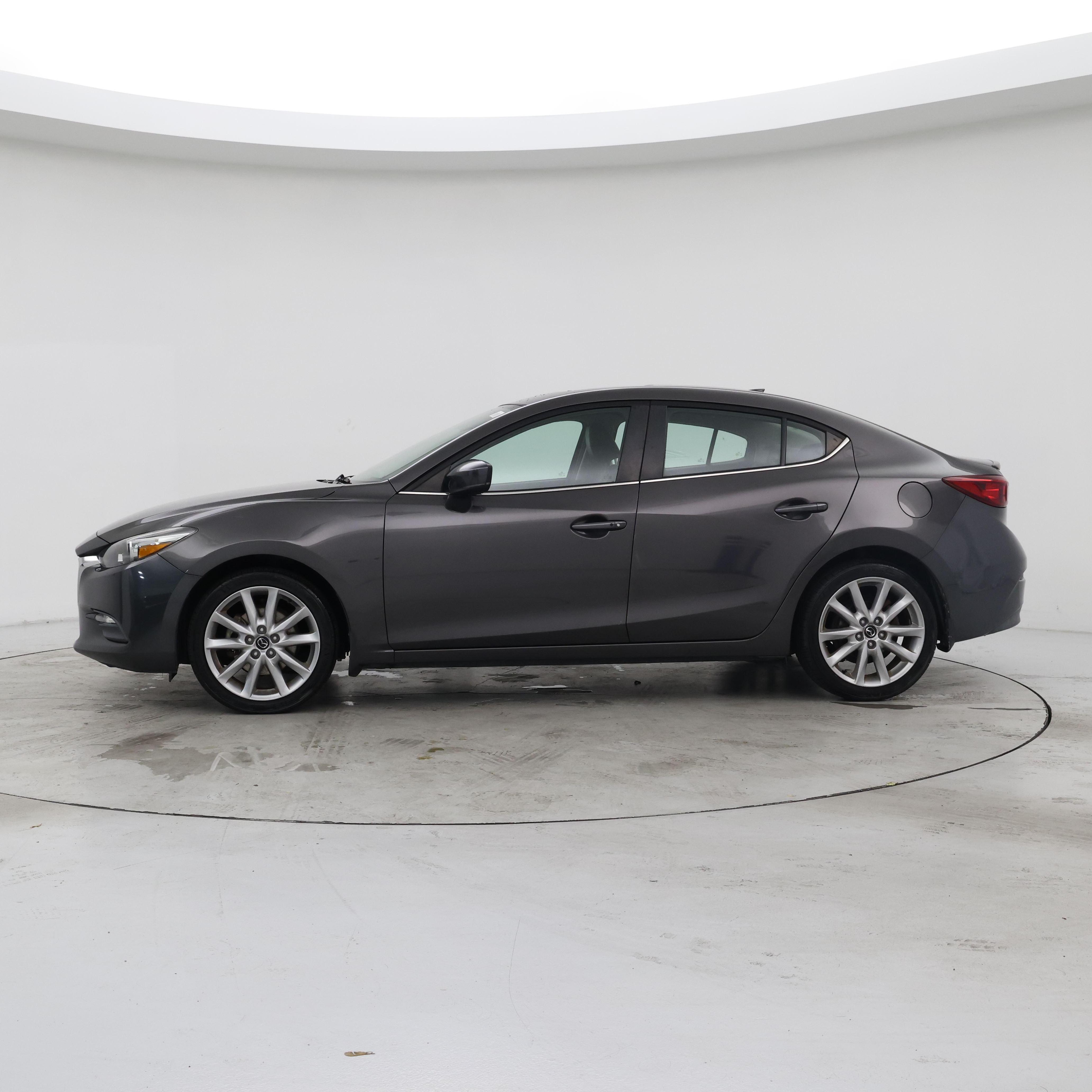 Thumbnail: 2017 Mazda Mazda3 - 3