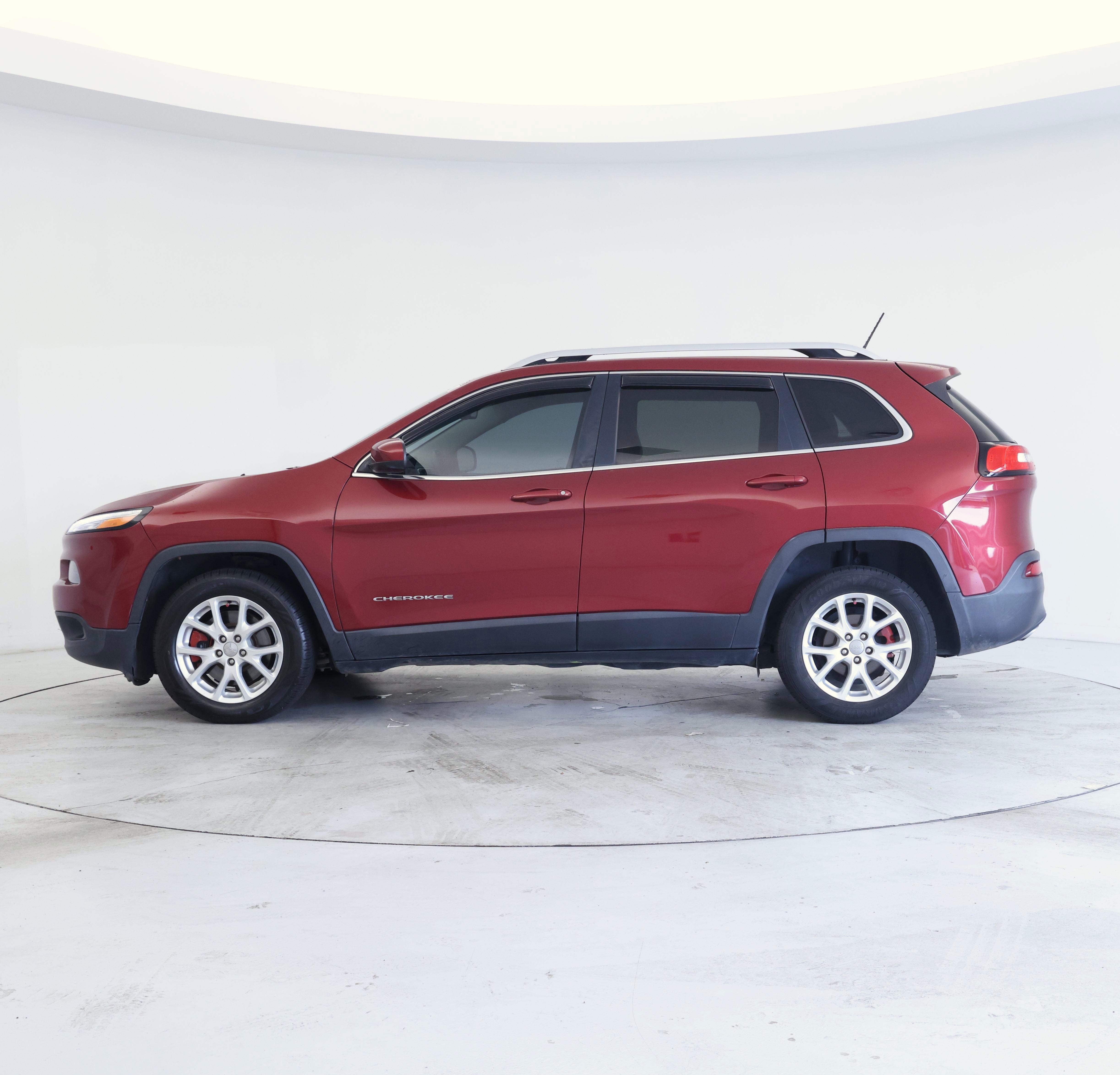 Thumbnail: 2015 Jeep Cherokee - 3