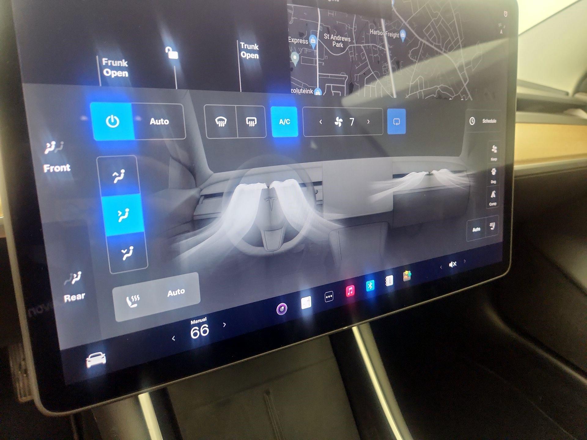 Thumbnail: 2020 Tesla Model 3 - 17