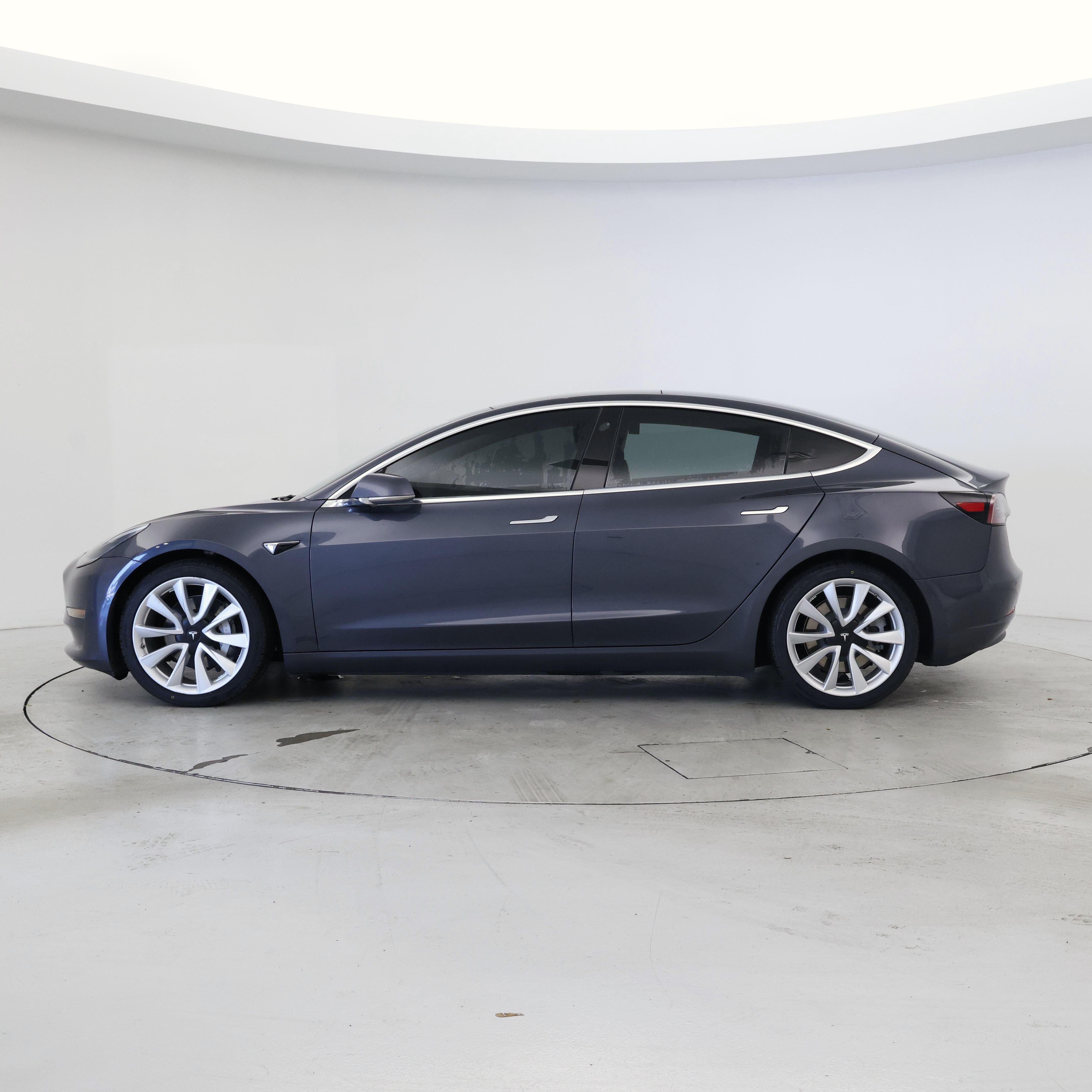 Thumbnail: 2020 Tesla Model 3 - 3
