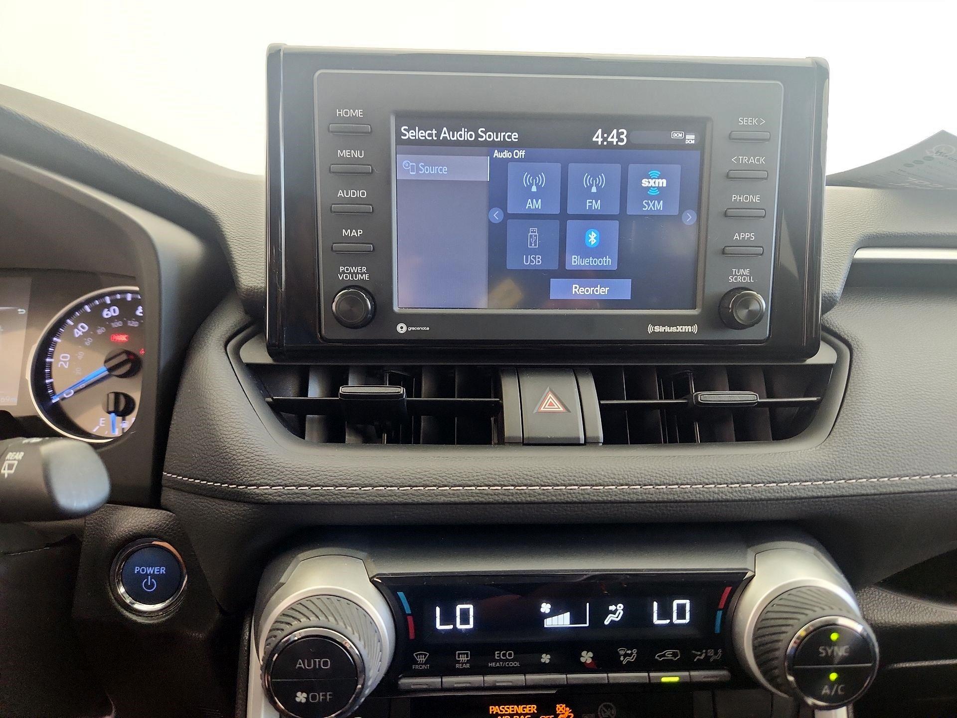 Thumbnail: 2022 Toyota RAV4 - 15