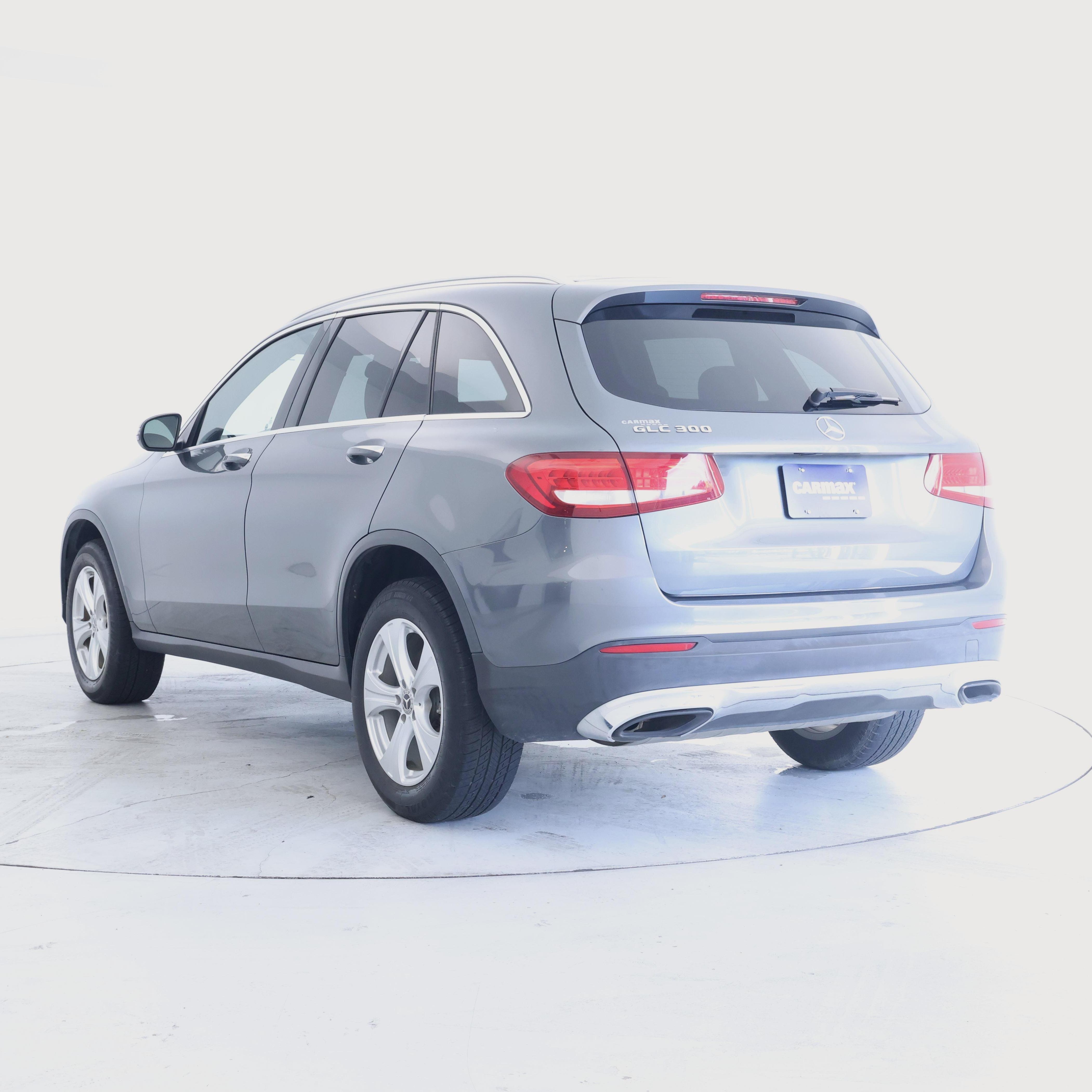 Thumbnail: 2017 Mercedes-Benz GLC - 2