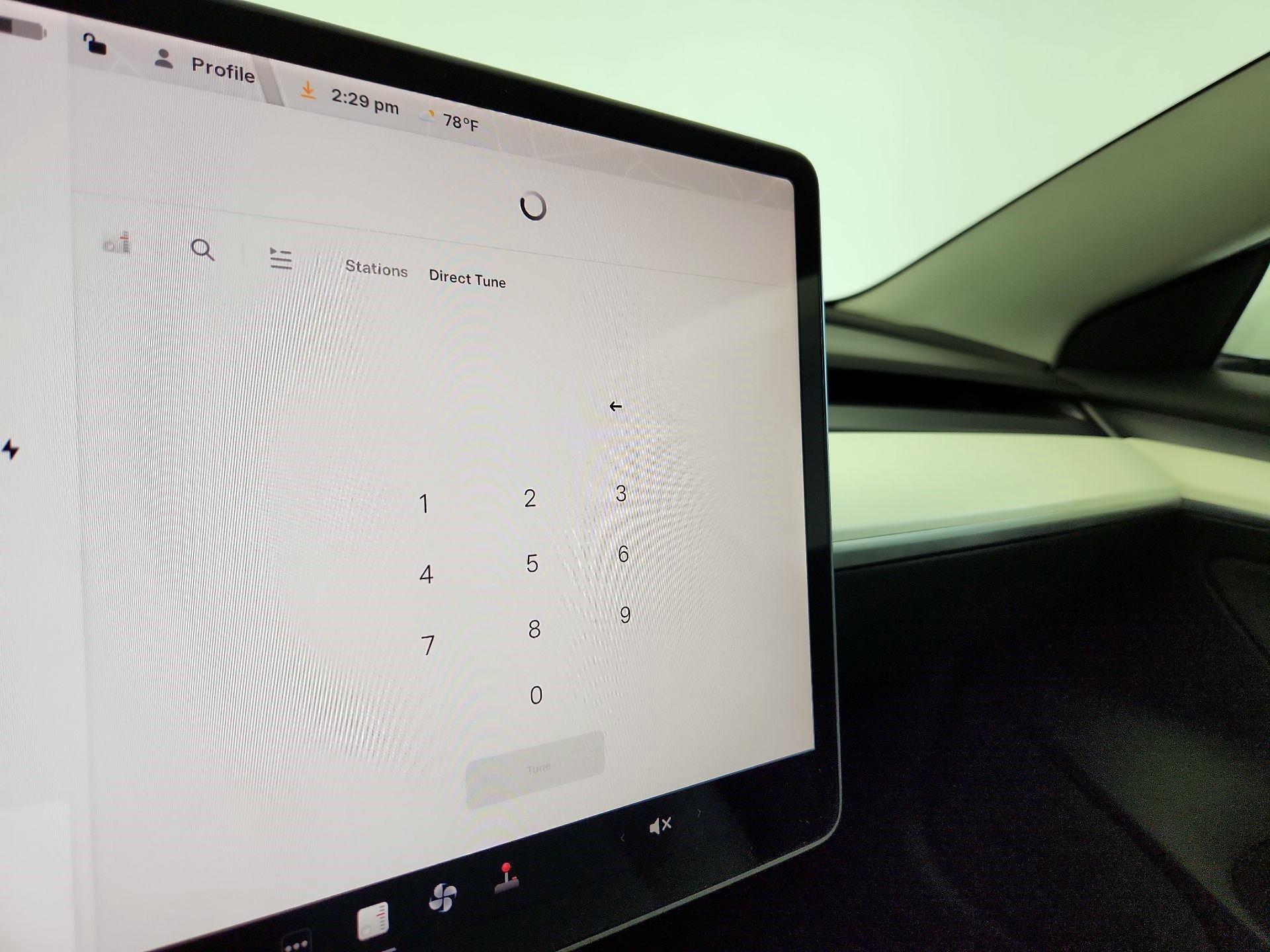 Thumbnail: 2021 Tesla Model 3 - 14