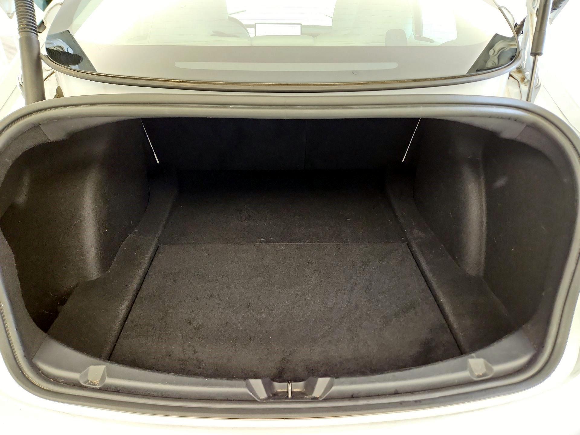 Thumbnail: 2021 Tesla Model 3 - 18