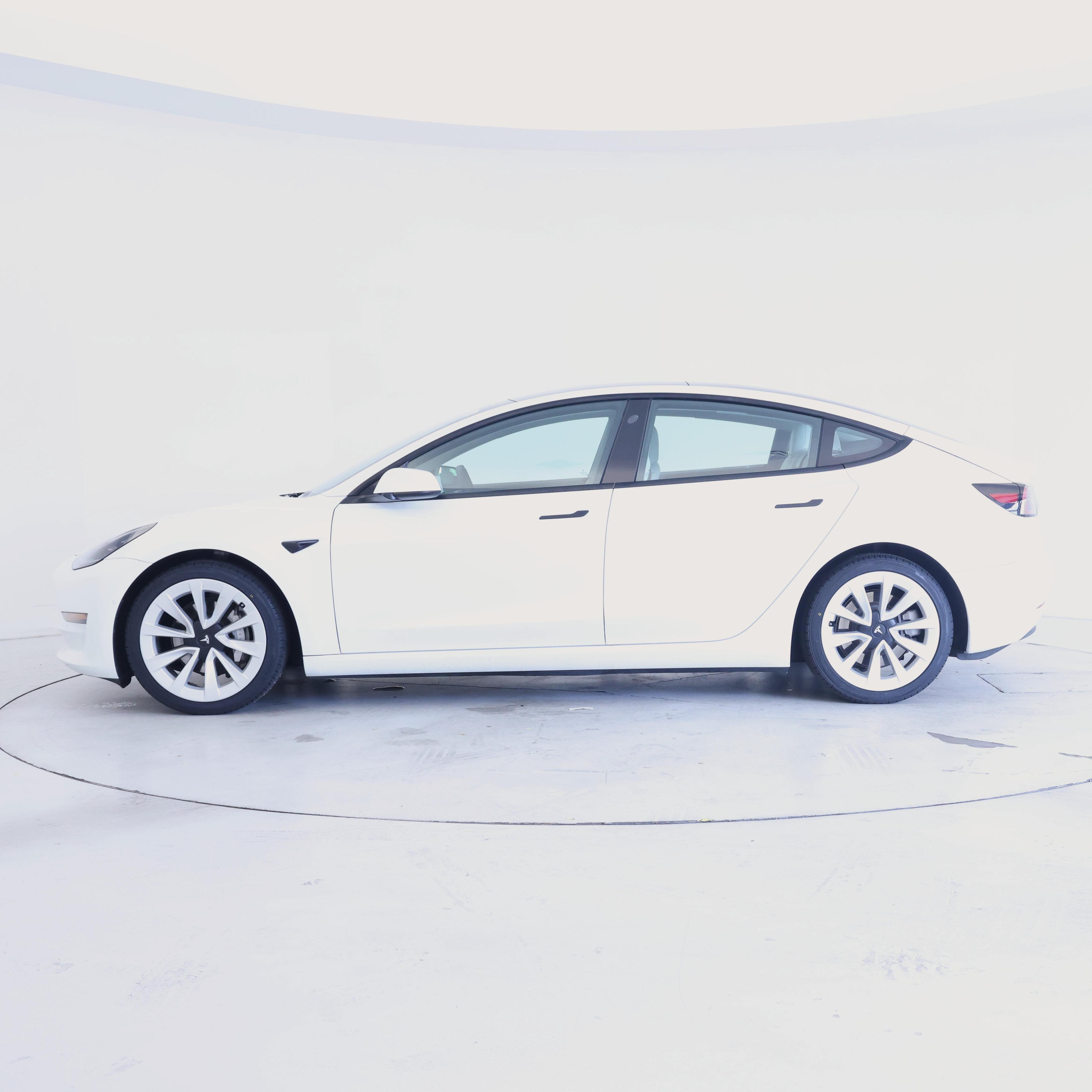 Thumbnail: 2021 Tesla Model 3 - 3