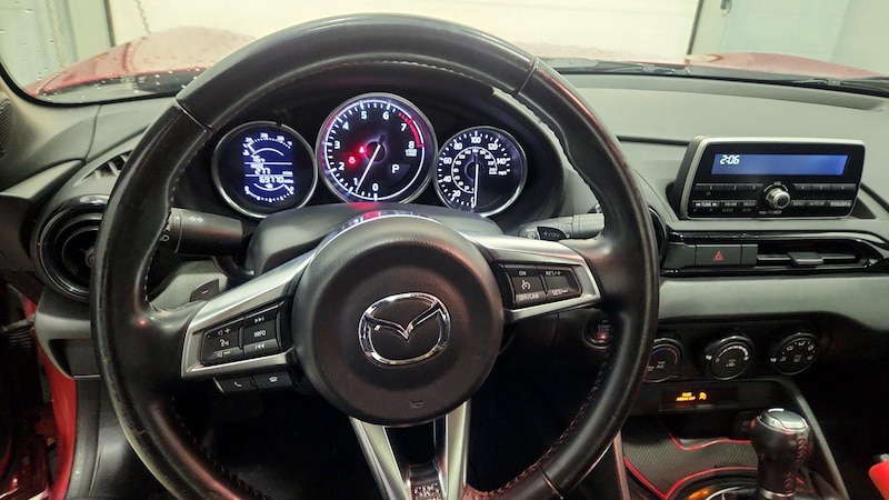 2016 Mazda MX-5 Miata Sport 10