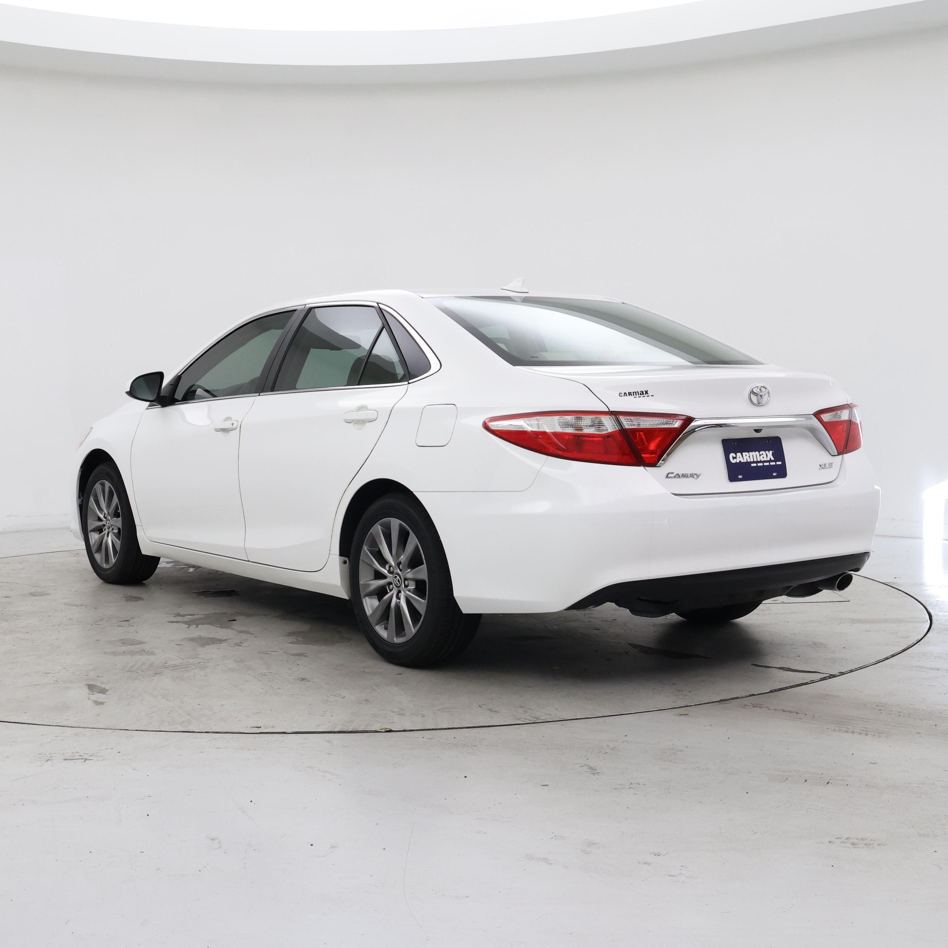 Thumbnail: 2017 Toyota Camry - 2