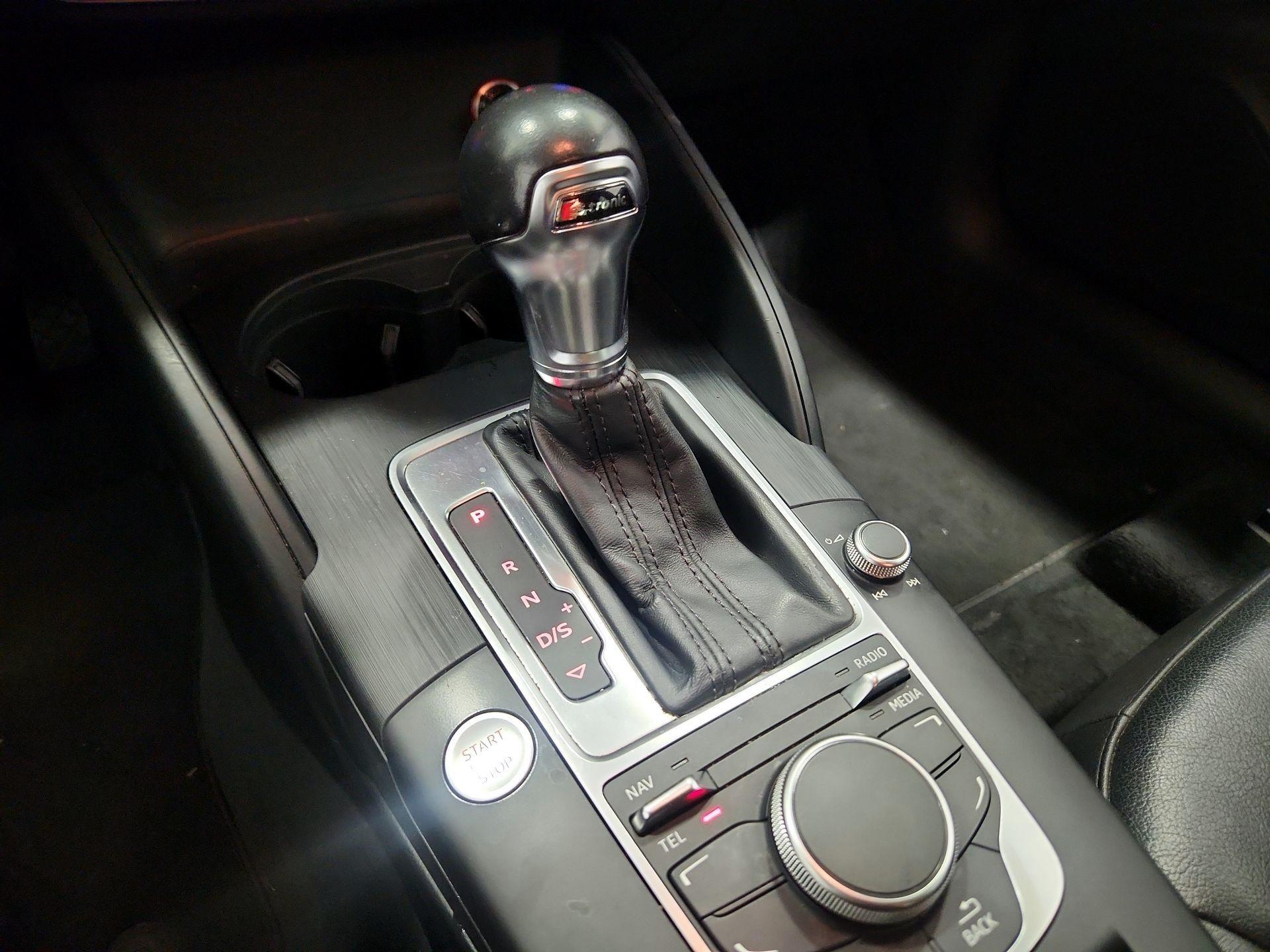 Thumbnail: 2016 Audi A3 - 17