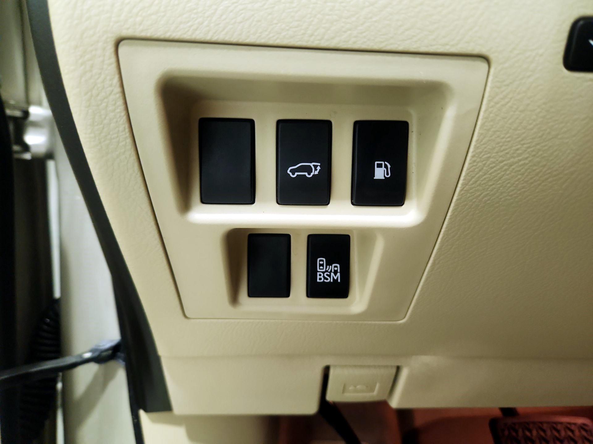Thumbnail: 2015 Lexus RX - 13