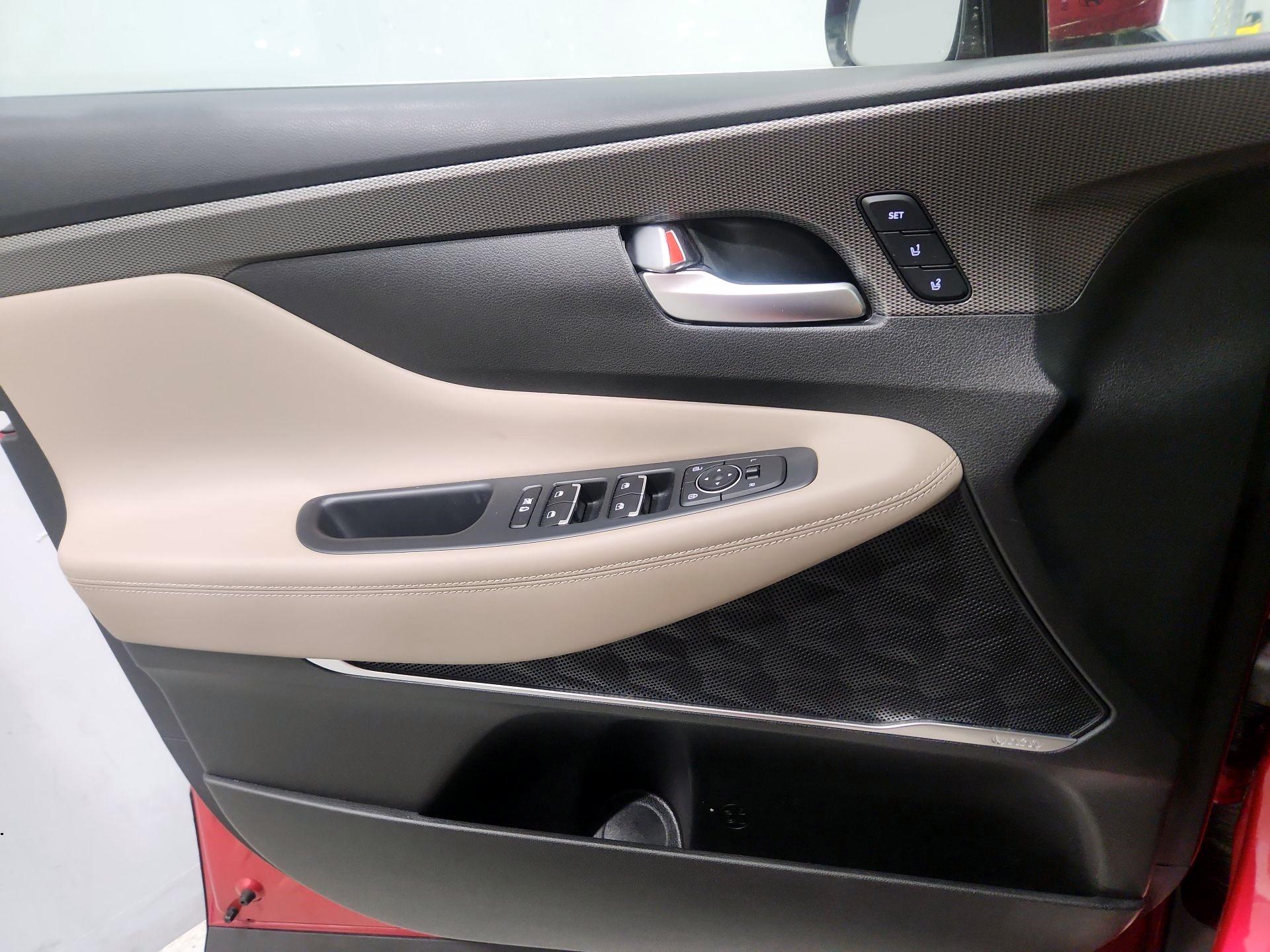 Thumbnail: 2020 Hyundai Santa Fe - 12