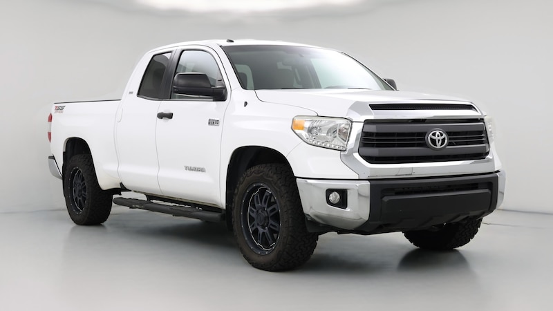 2015 Toyota Tundra SR5 Hero Image