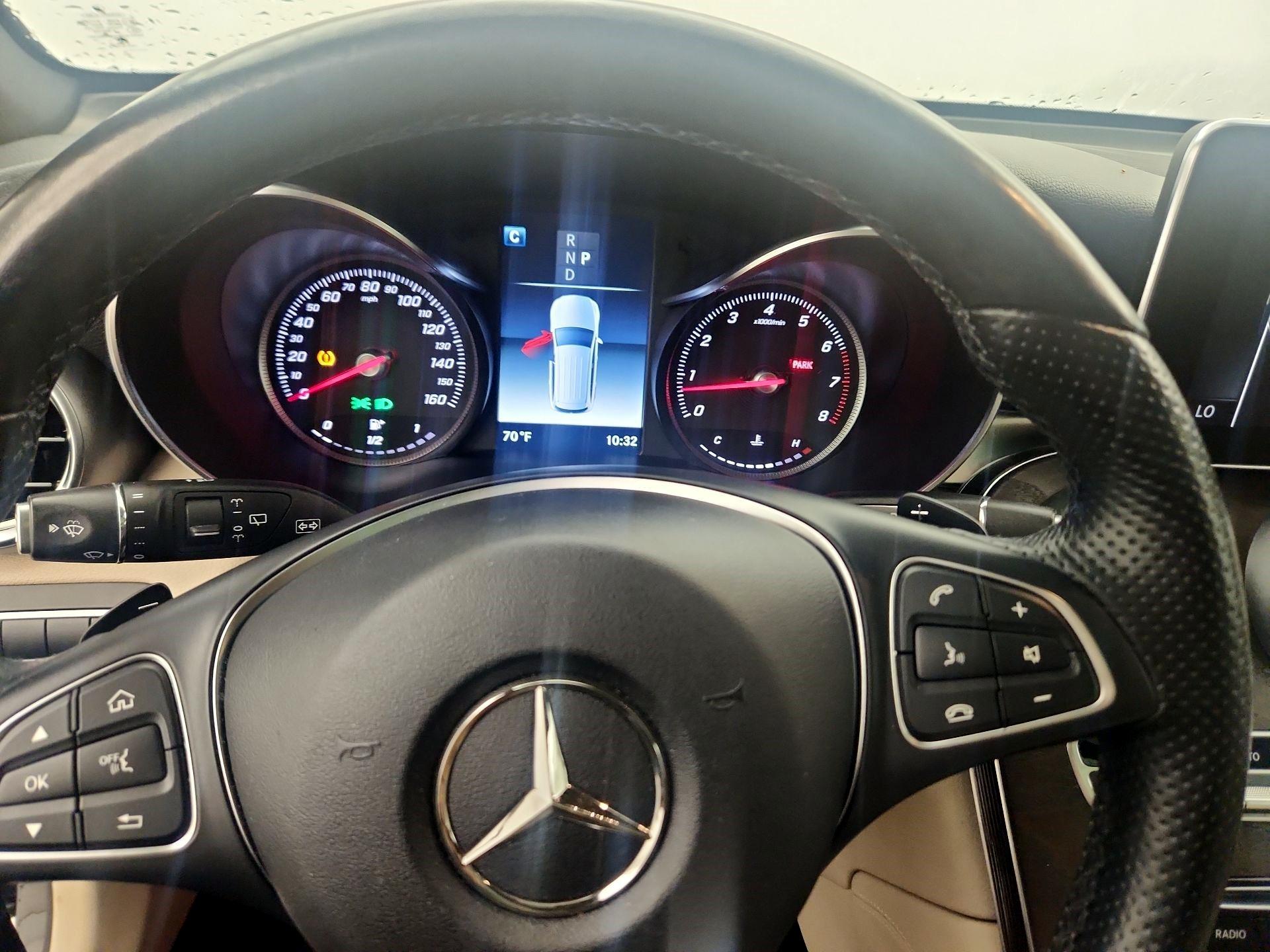 Thumbnail: 2018 Mercedes-Benz GLC - 10