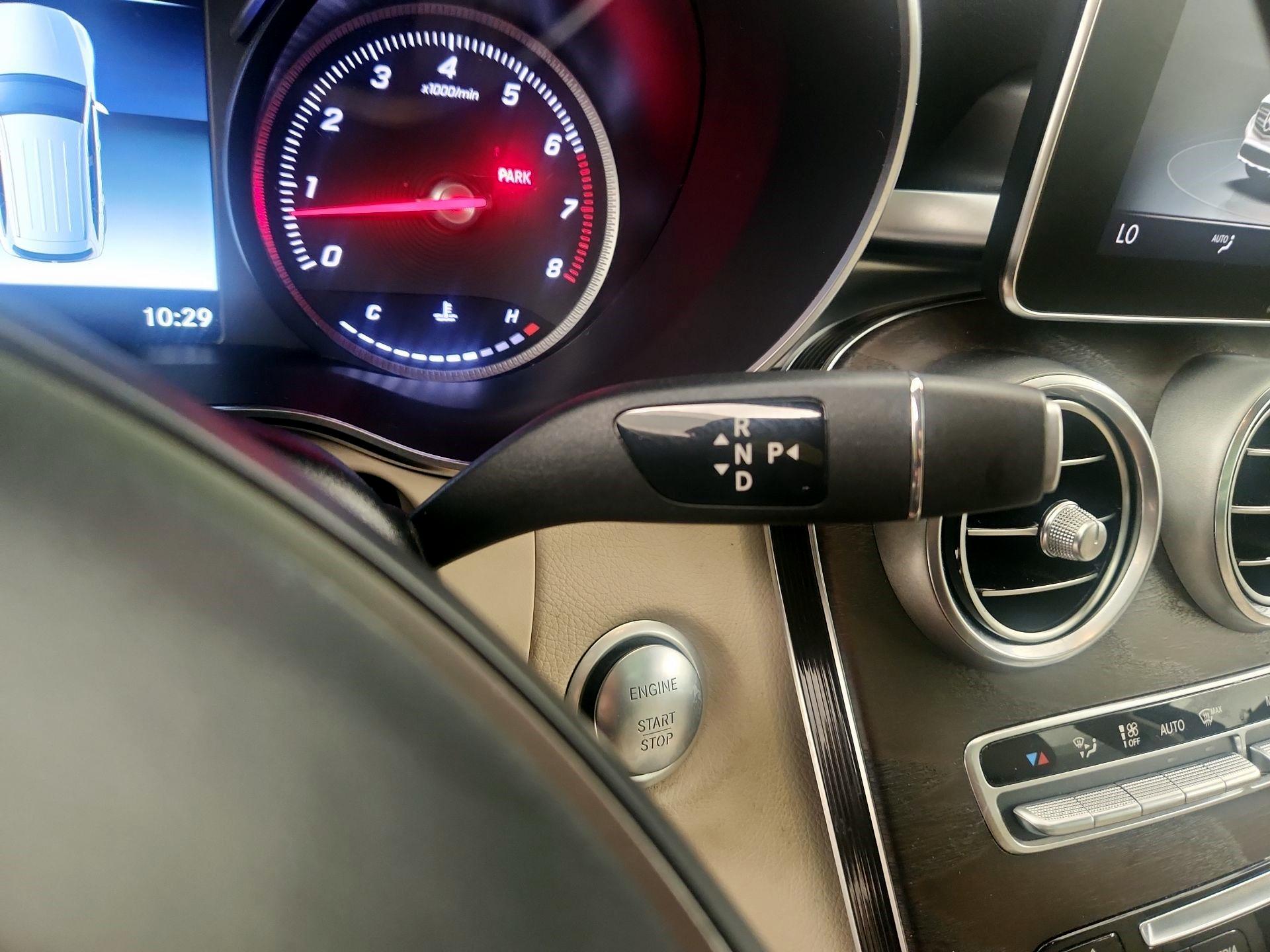 Thumbnail: 2018 Mercedes-Benz GLC - 17