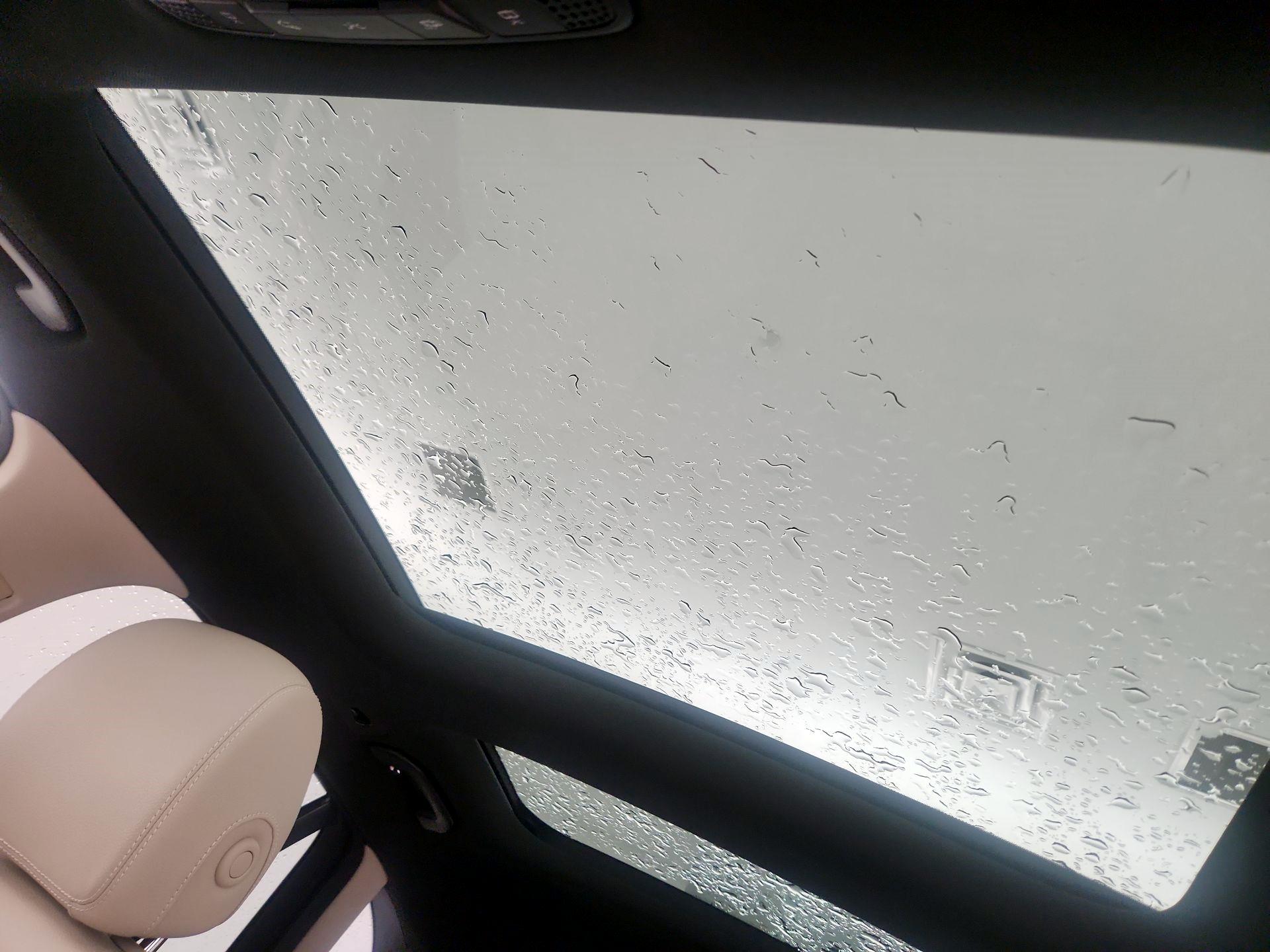 Thumbnail: 2018 Mercedes-Benz GLC - 19