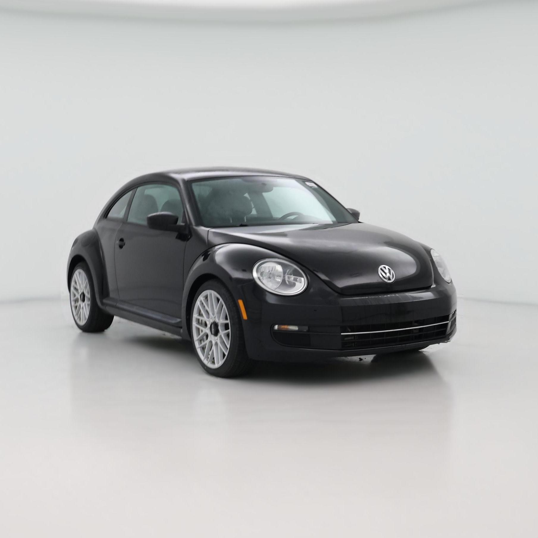 Thumbnail: 2015 Volkswagen Beetle - 1