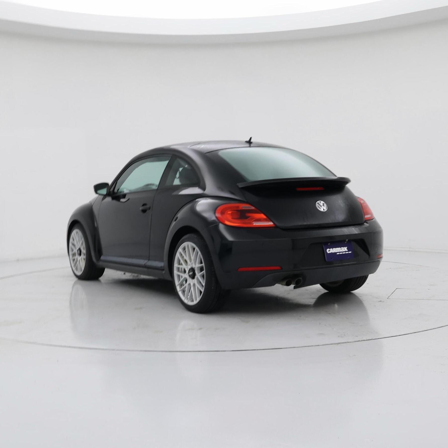 Thumbnail: 2015 Volkswagen Beetle - 2